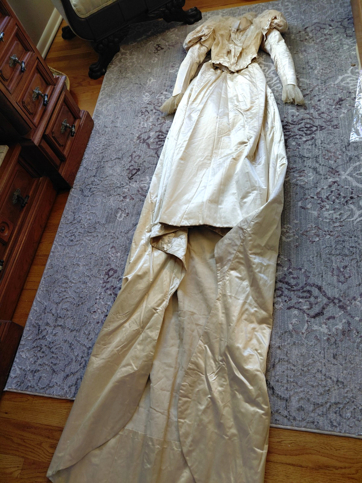 Antique 1890&rsquo;s Satin & Tambour Lace Dress Wedding Ball Gown Leg O Mutton Sleeves