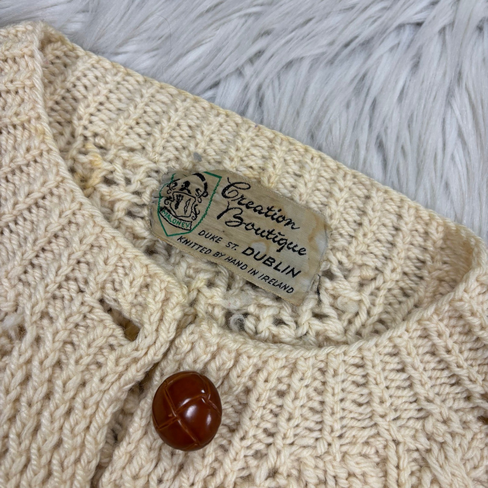 Vintage Creation Boutique Dublin M Hand Knit Wool Cardigan Button Cable-Knit