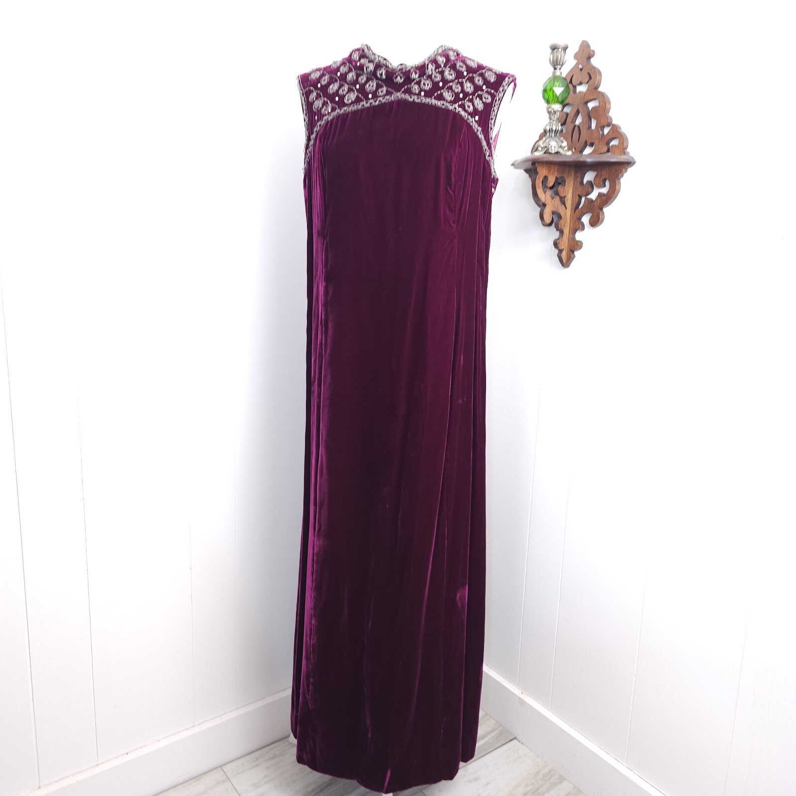 VTG 60s Velvet Goddess Bombshell Party Column Maxi Hostess Dress Purple Beaded