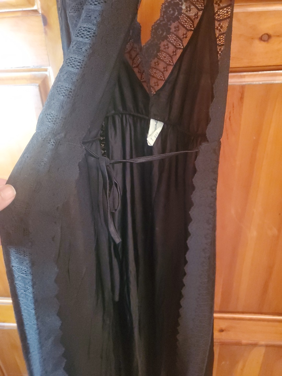 VTG – J.C. Penney Long Open Sides Nylon Lingerie Nightgown, Lace Trimme – Size M