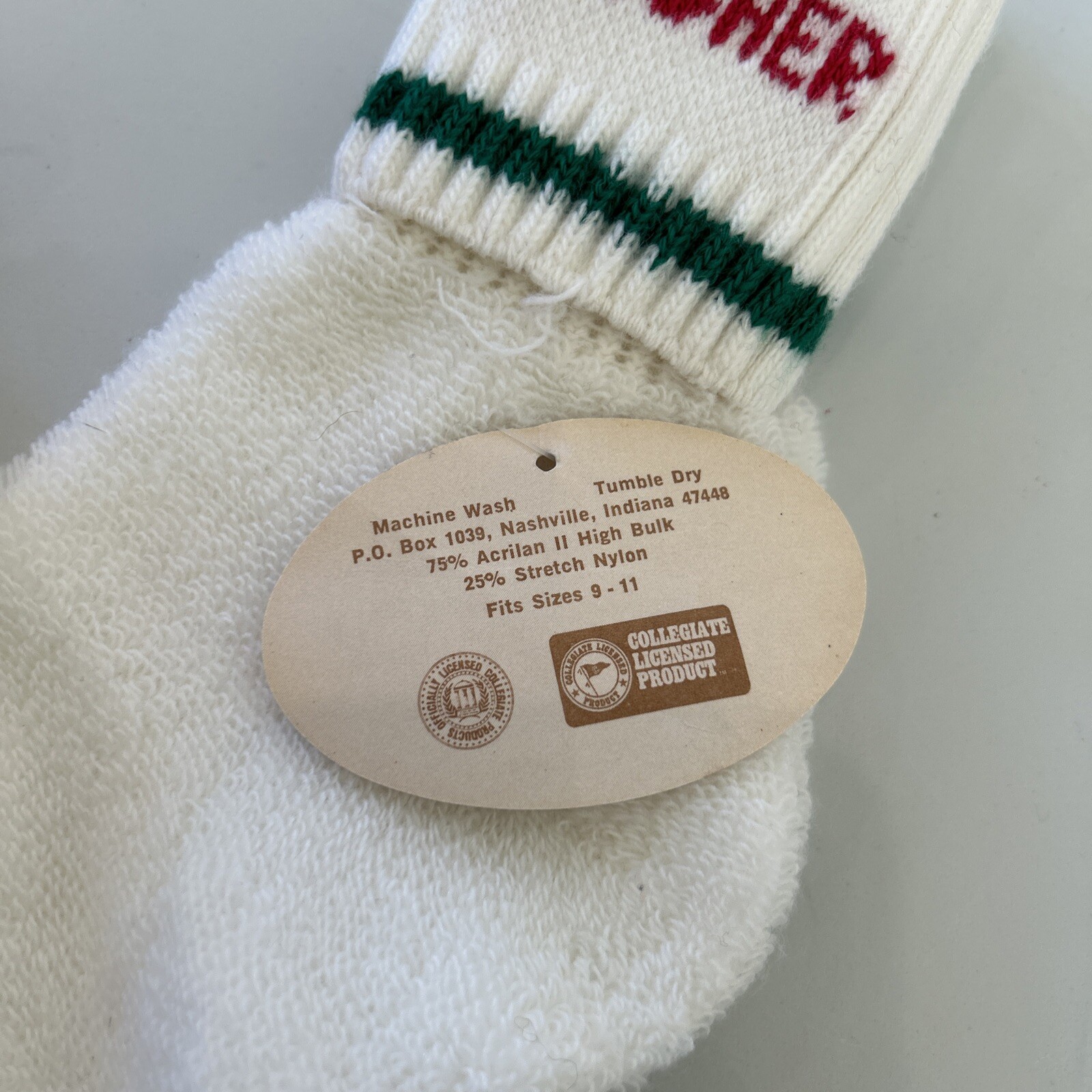 VTG Socks Teacher School for Bare Feet USA Quarter 90s 9-11 White Acrylic Blend