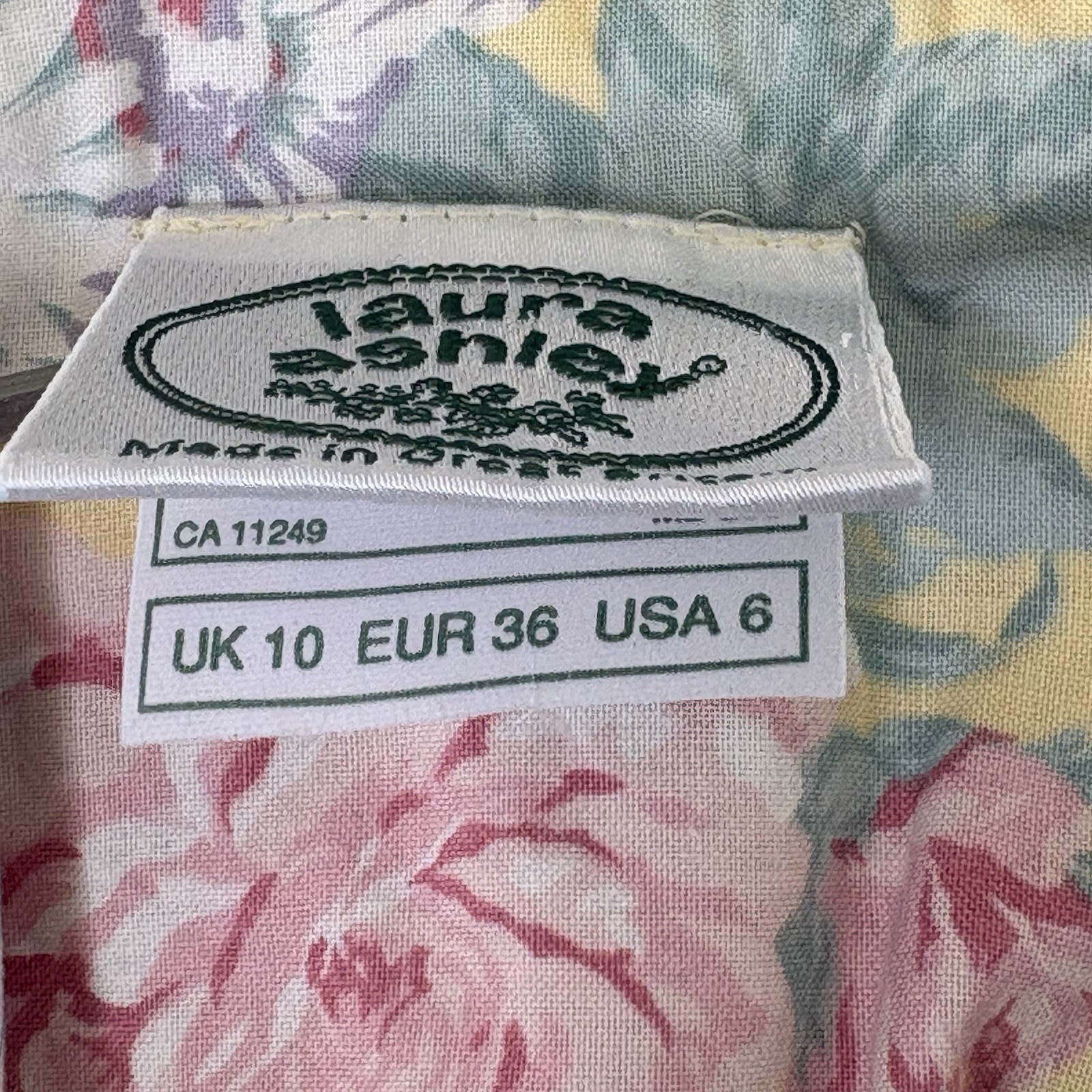 Vintage 80’s Laura Ashley Roses & Daisies Yellow Sailor Dress S/M Cottagecore