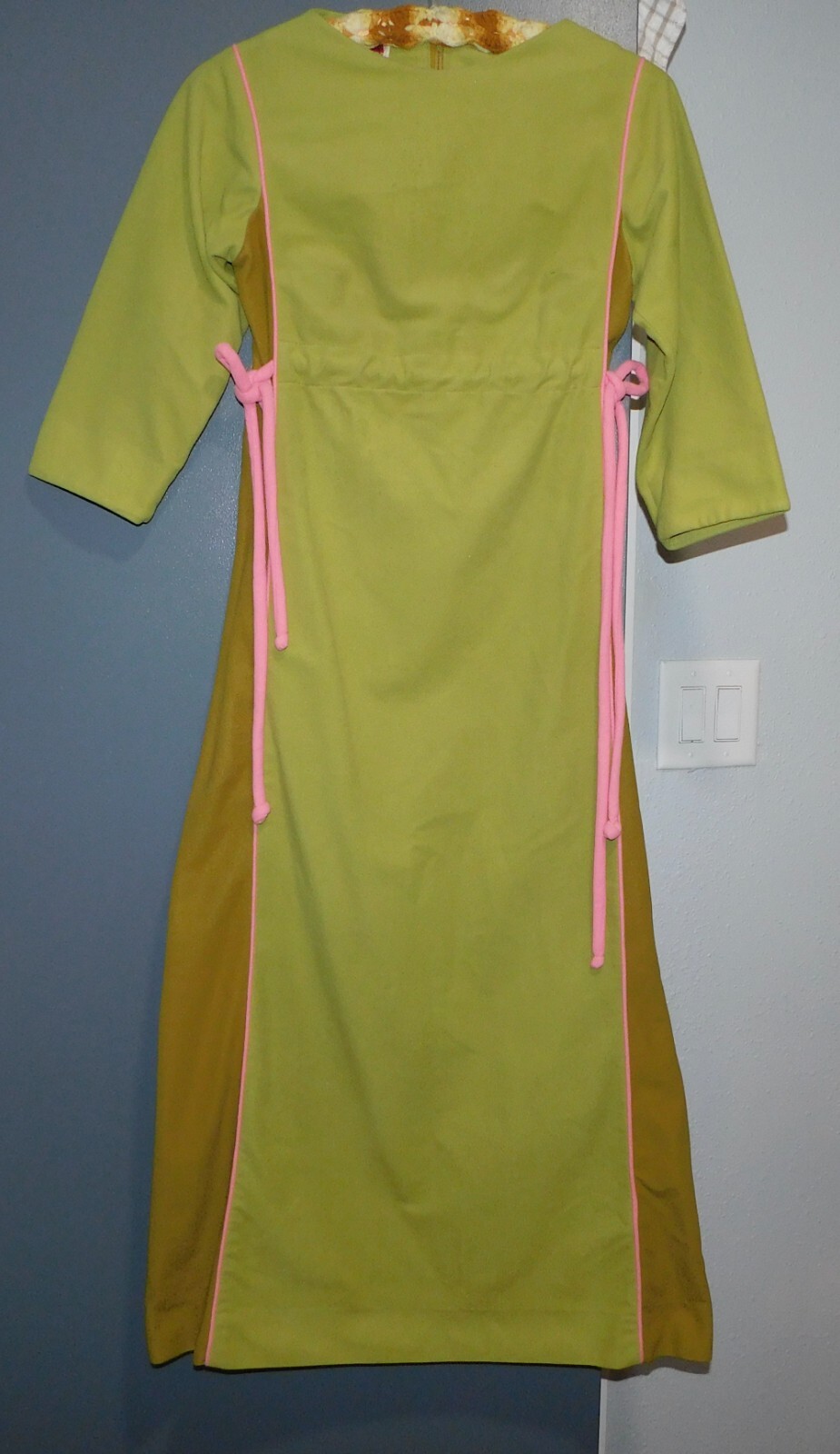 VTG 60&rsquo;s 70&rsquo;s JANE MARTIN DRESS MAXI BOHO HIPPY VELOUR POLY GREEN PINK XS