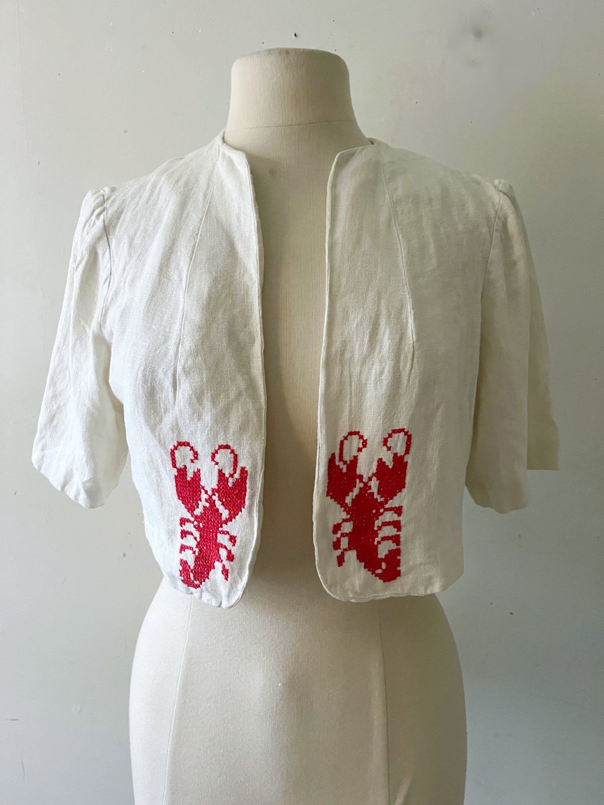 Vintage 1950s Cream Cross-Stitch Lobster Embroidered Cropped Bolero Jacket S/M