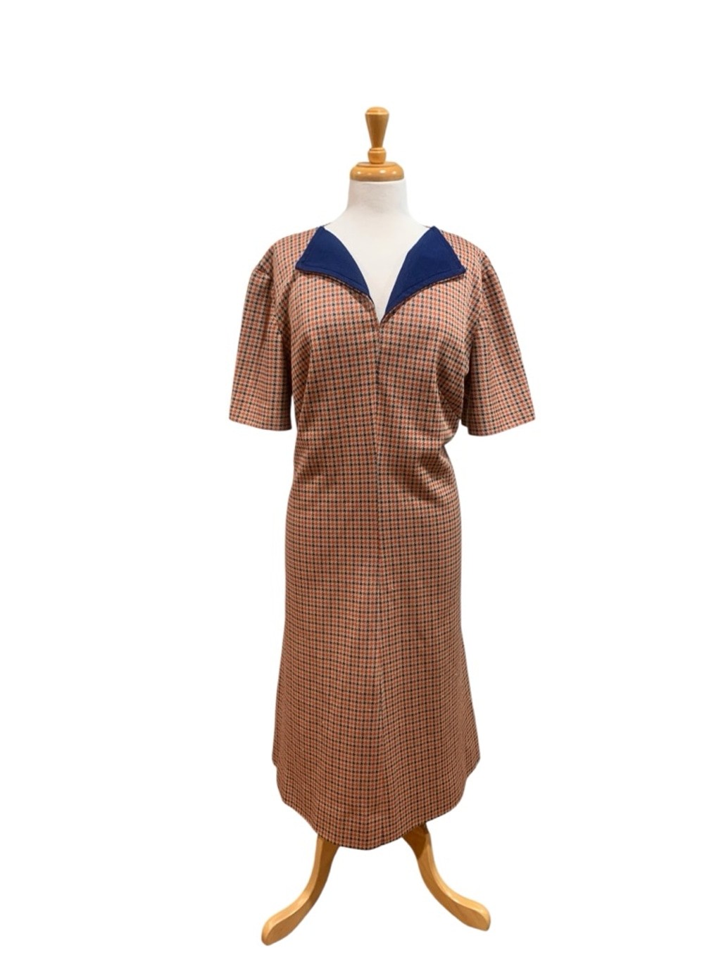 Vntg 60’s Women&rsquo;s handmade Orange and Blue houndstooth Vneck Volup Dress