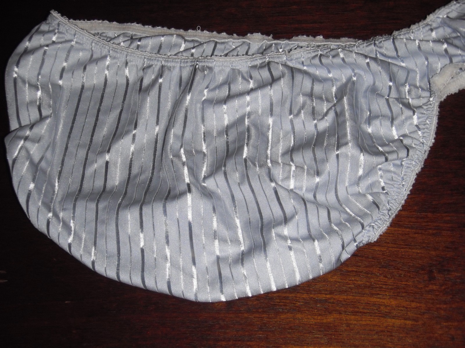 warners bright stripes panties. Light blue sz S. Old stock with nylon crotch.