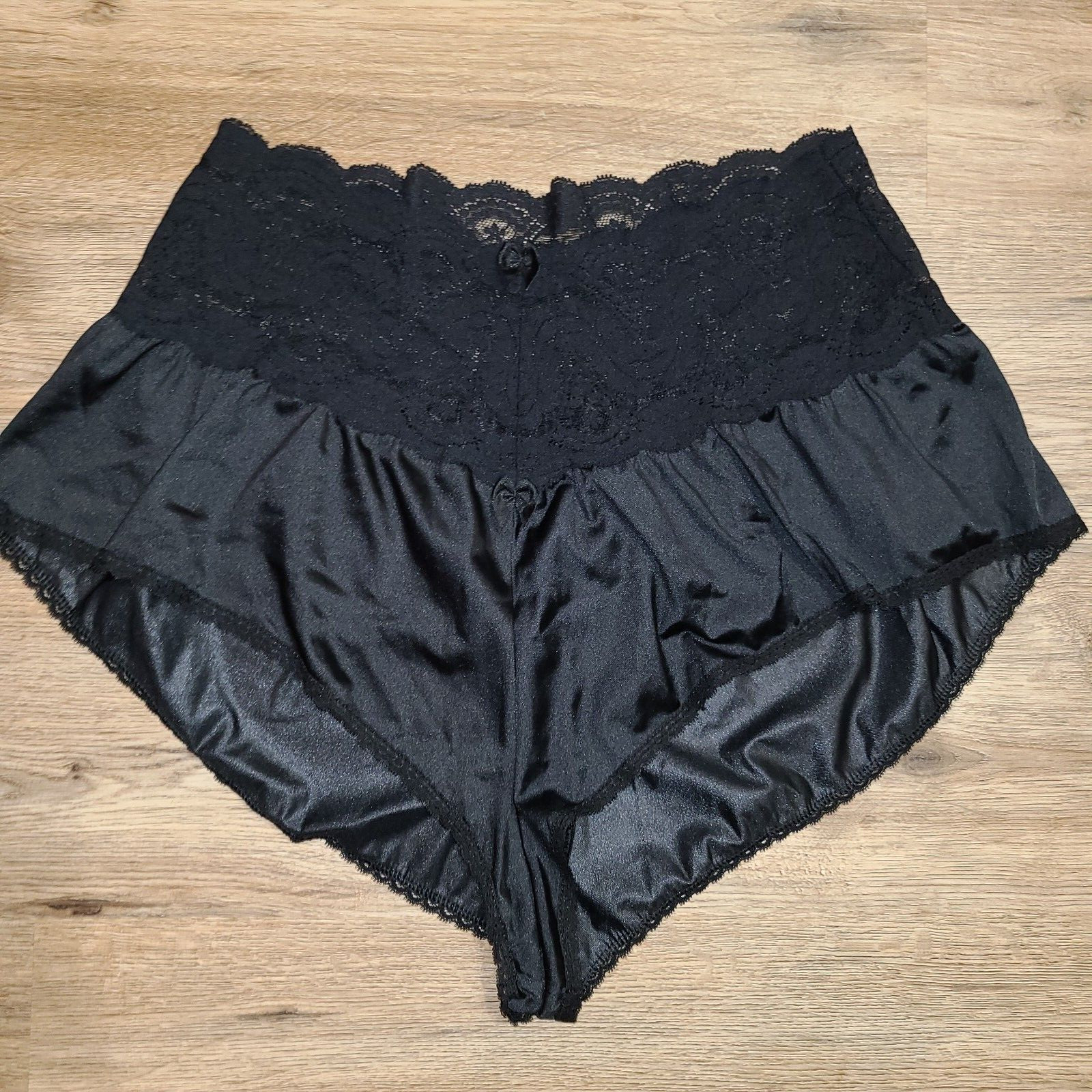Vtg Vassarette size 7 Satin Lace Stretch Panties Lingerie High Rise