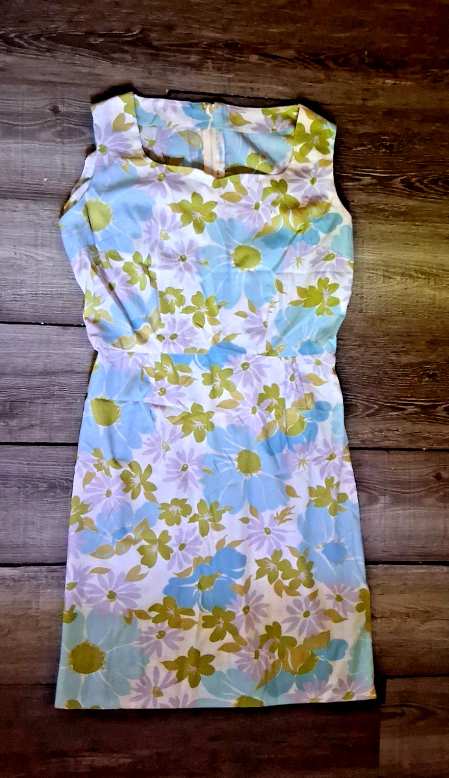 Vintage Shift Dress Sleeveless. Small Floral 1960-1970&rsquo;s