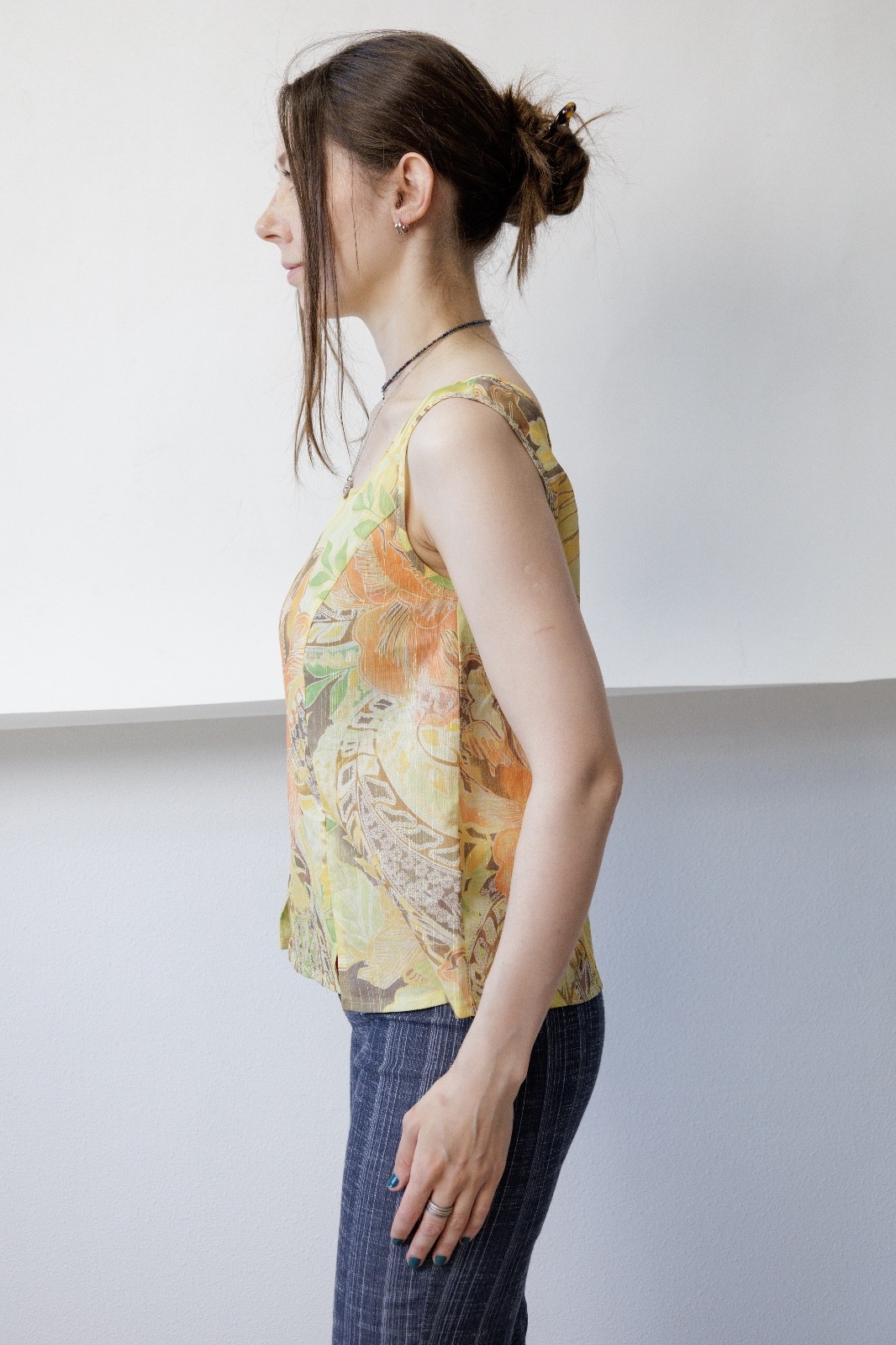 Vintage 90s Yellow Orange Floral Sleeveless Shell Top Women&rsquo;s M Square Neck