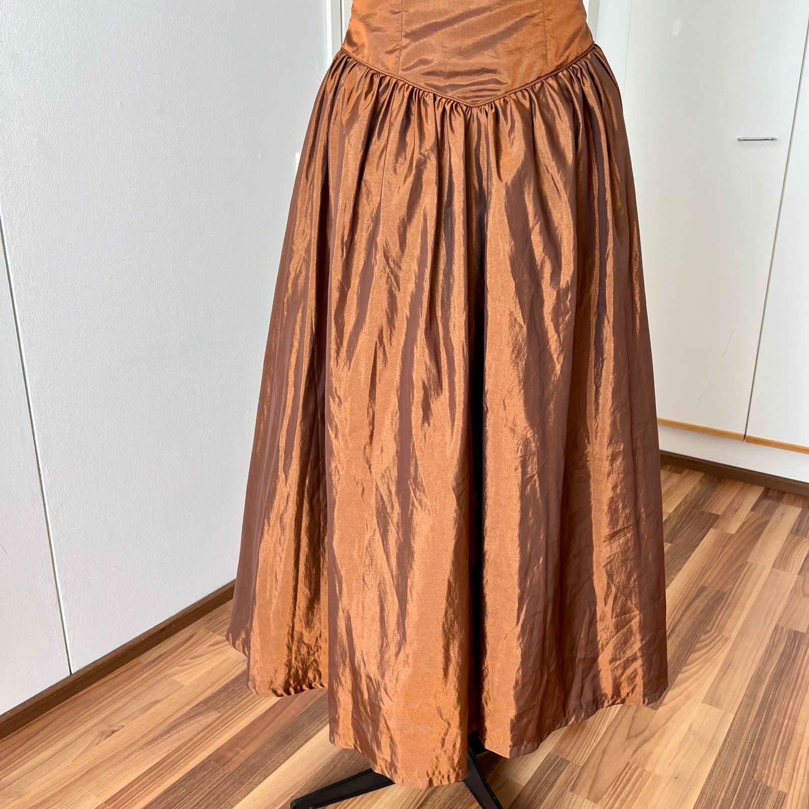 1980s JOHN CHARLES Taffeta Off Shoulder Cocktail Party Dress Basque Waist Prom