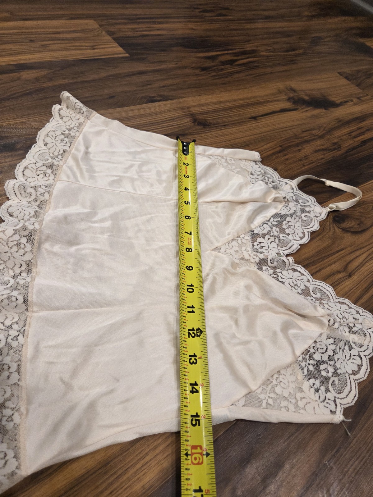 Vtg Maidenform Chantilly Cami Cream Satin Lace Tank Sz 36 ILGWU Coquette Bride