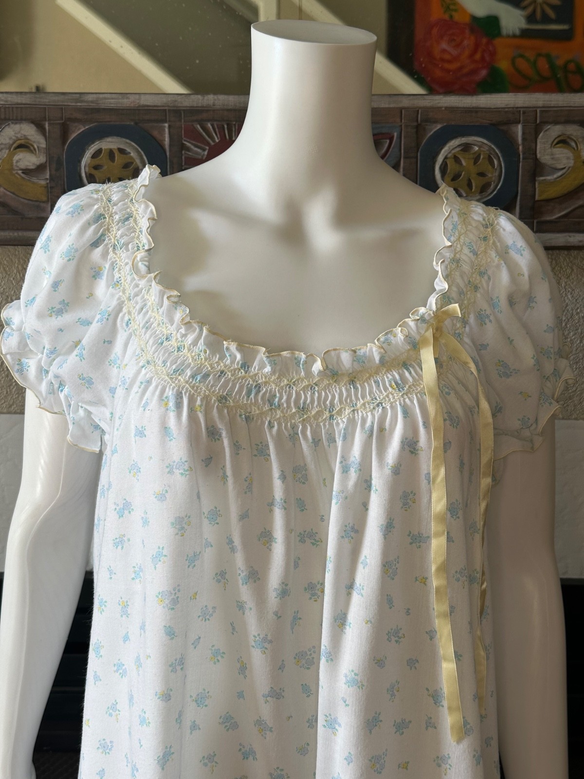 Miss Elaine Union Made Nightie VTG small Armpit To Armpit 21.5” Length 38.5”