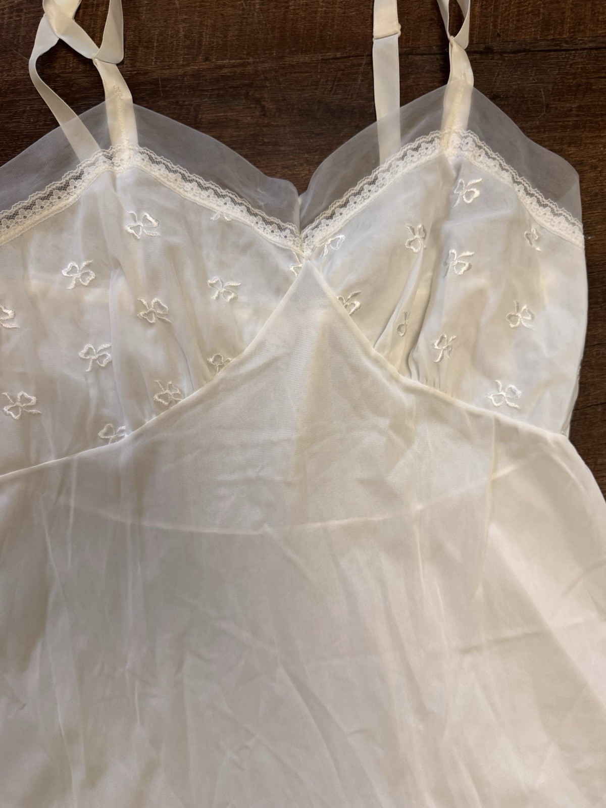 Vintage Philmaid White Nylon Full Slip Embroidered Lace Nightgown Size 36