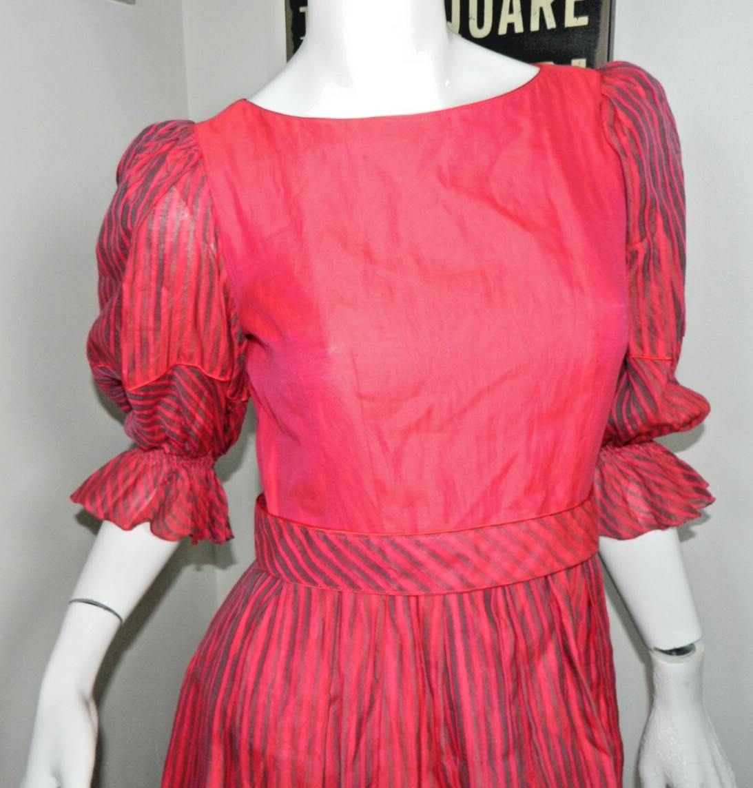 Hardy Amies Dress Size Small Vintage 1950’s Pink Stripes Puffy Sleeves Belted