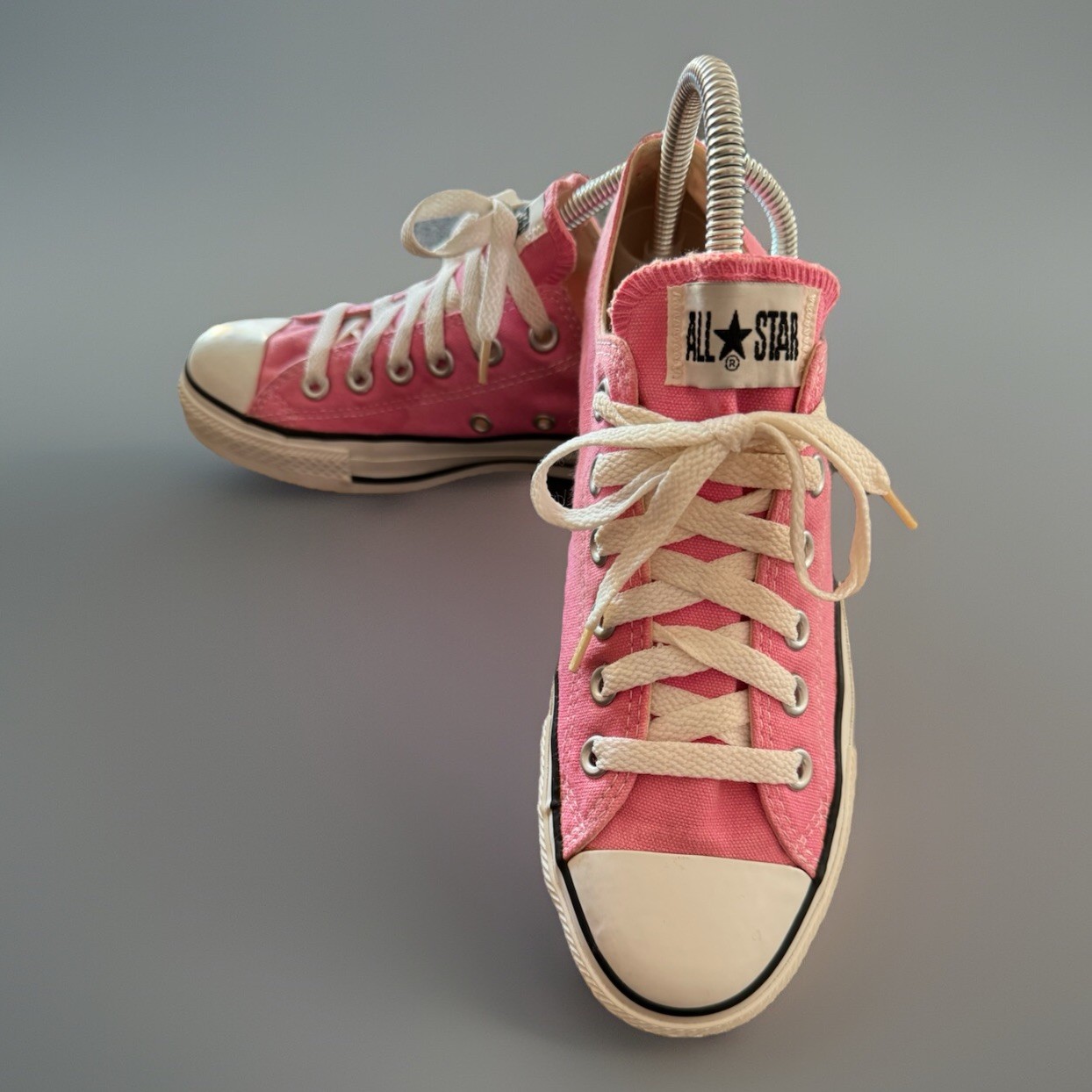 VTG Brand New Converse Bright Pink All Star Low Top Unisex Adults WMNS 7 Mens 5