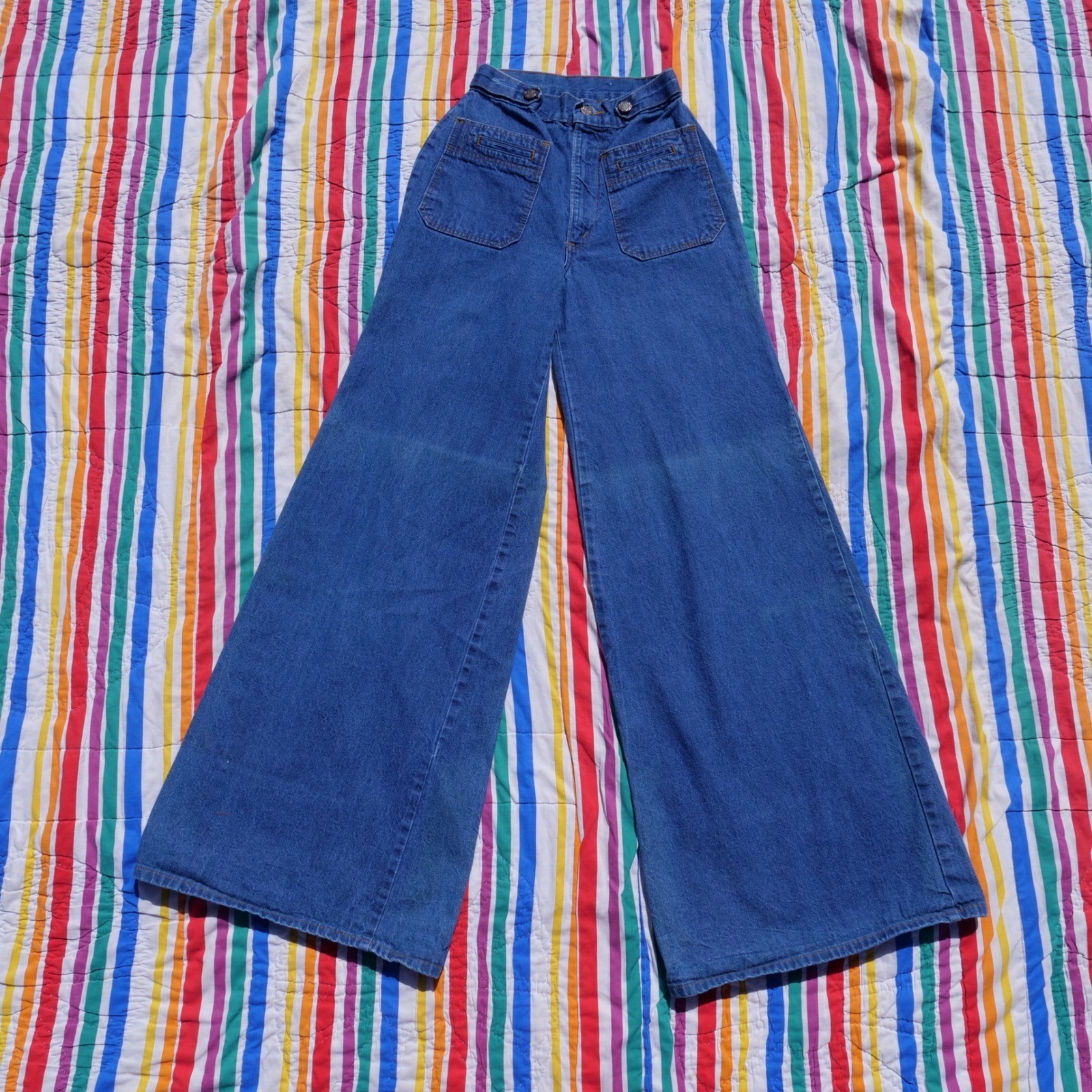 EXCELLENT true vintage 1970s H.I.S. 100% cotton denim elephant bell bottom jeans