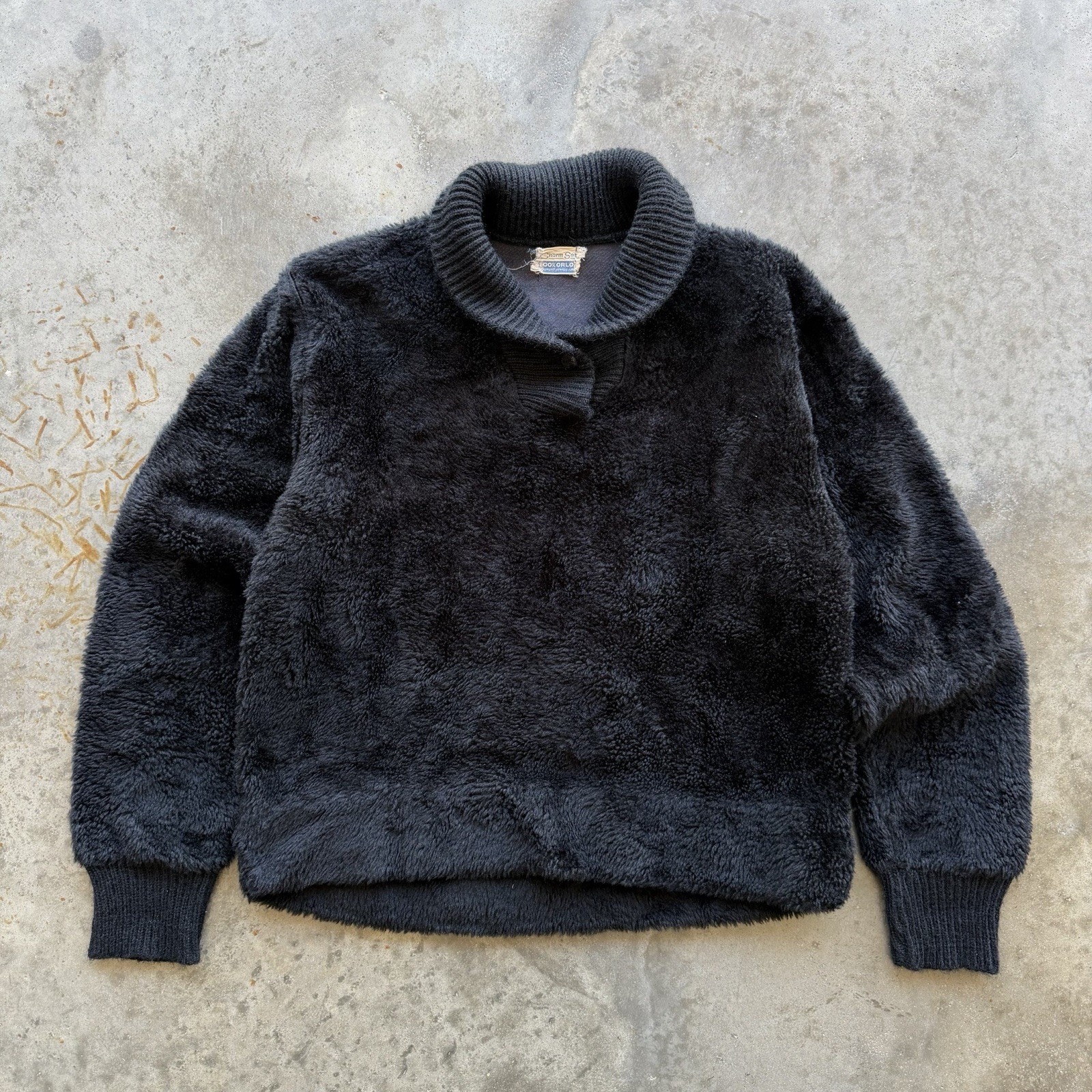 Vintage 60s Black Fuzzy Acrylic Women’s Cropped Shawl Pullover Size Small