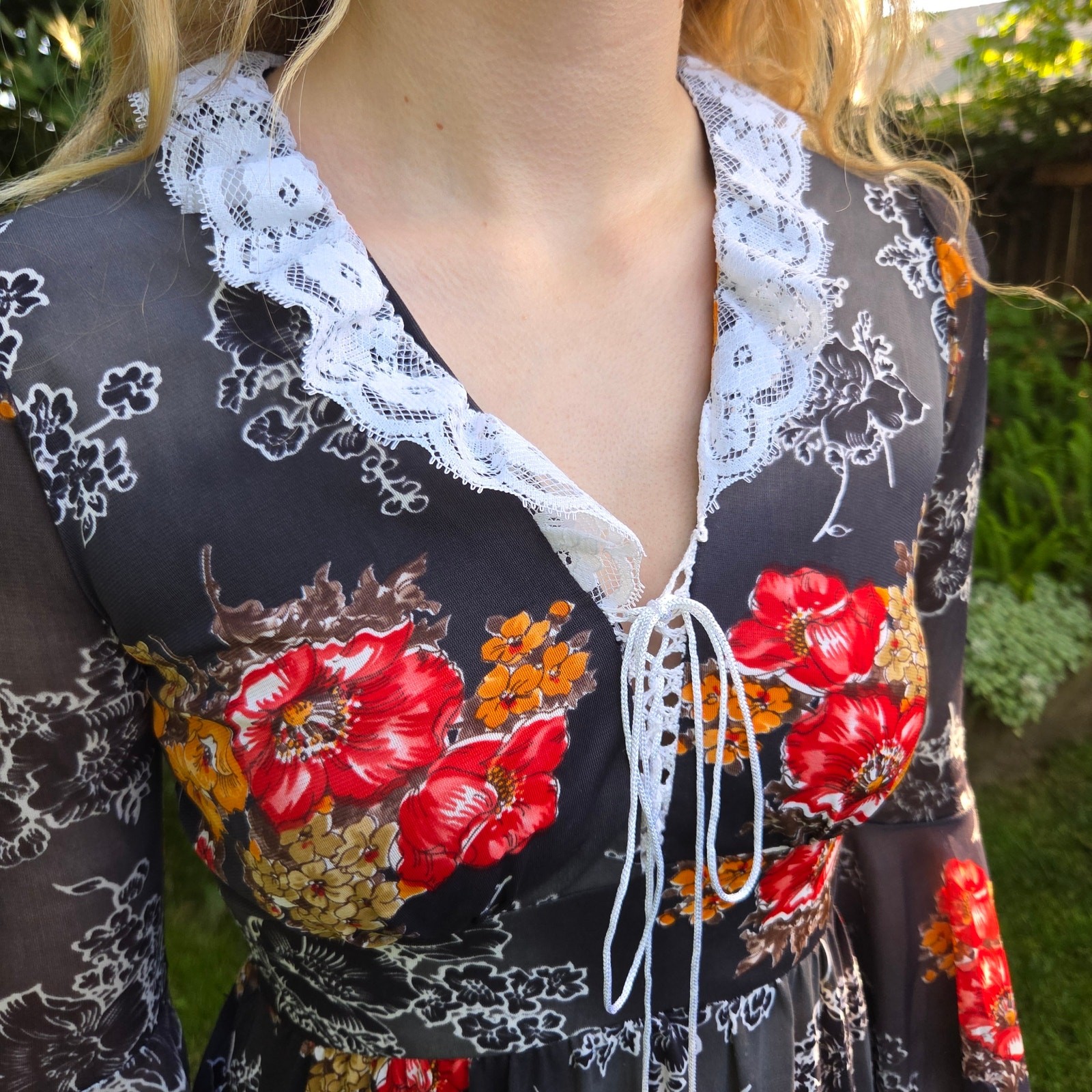 Young Edwardian Vintage 70s Prairie Dress Size S 9 Black Bell Sleeves Hippie