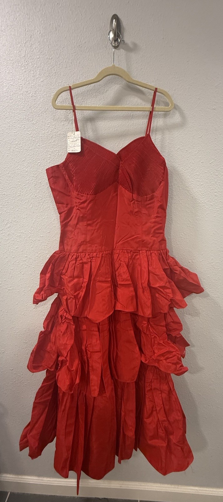 Vintage Tiered Women’s Red Taffeta Cocktail Dress Gown Handmade Size 10
