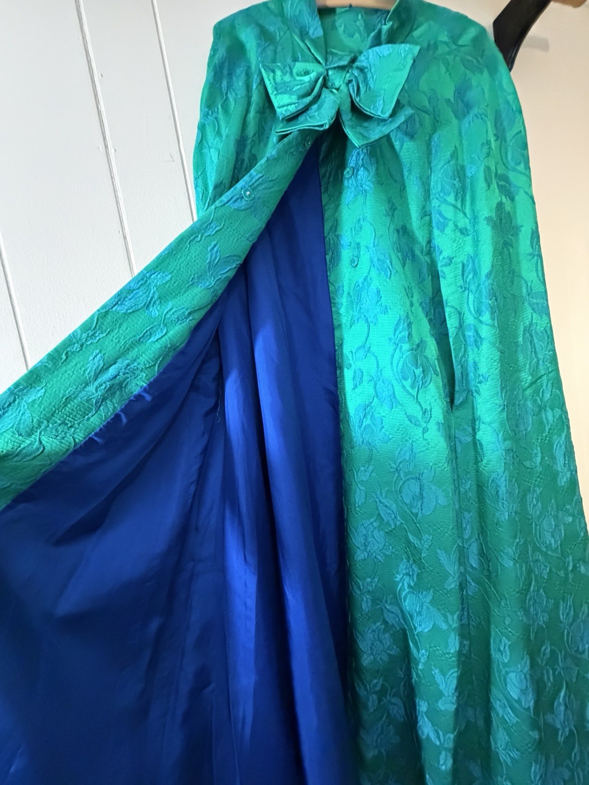 Vintage Custom Tailored Teal Green Blue Jacquard Floral Long Opera Cape-One Size