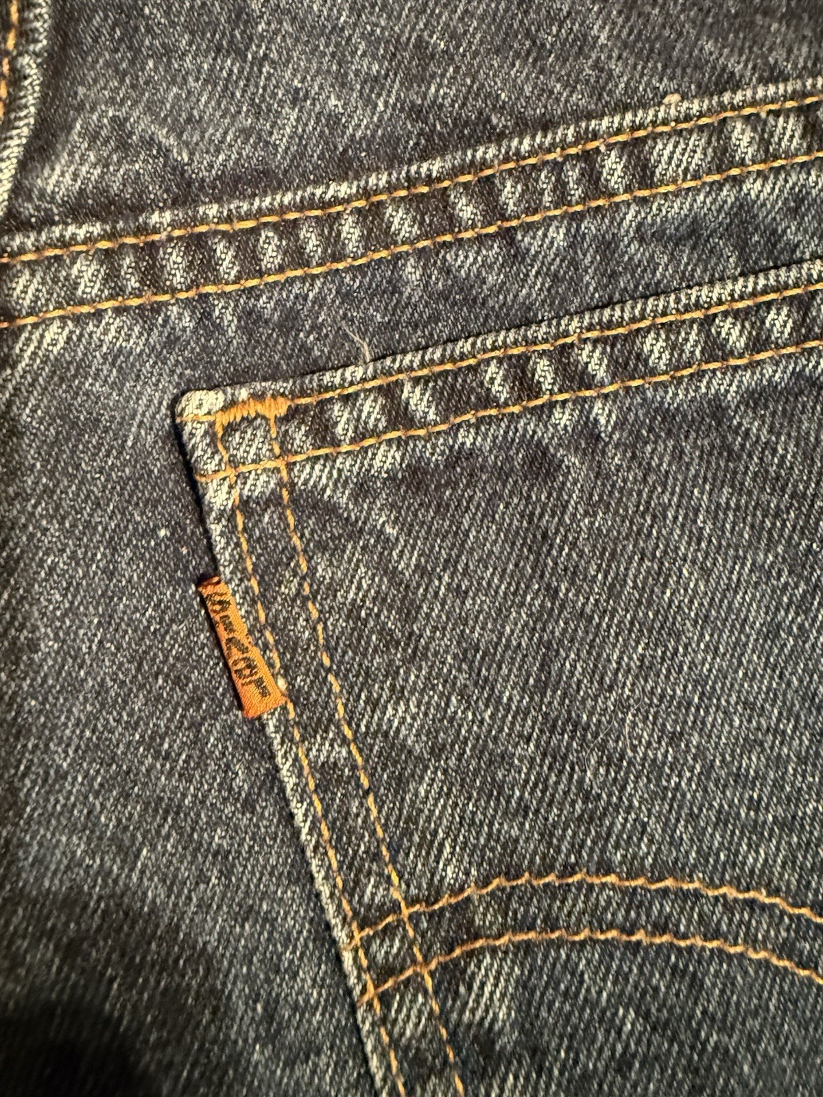 Levi’s Women’s Vintage 954 Made In Usa Dark Wash Seven Jr W 26” Orange Tab 90S