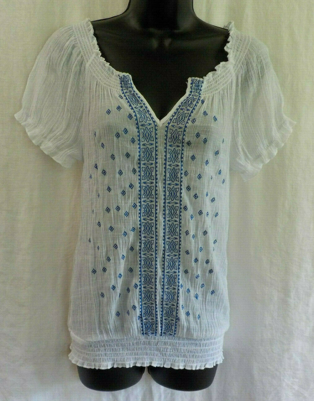 Vintage A. Buyer 1970&rsquo;s Crinkle Blouse Size M White Embroidered Rayon Bl Sheer
