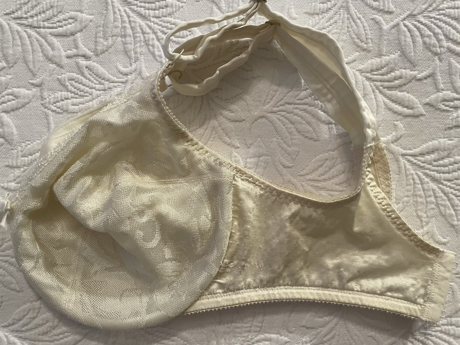 Vintage Warners Bra 34DD Perfect Support # 1500 ivory floral unlined underwired