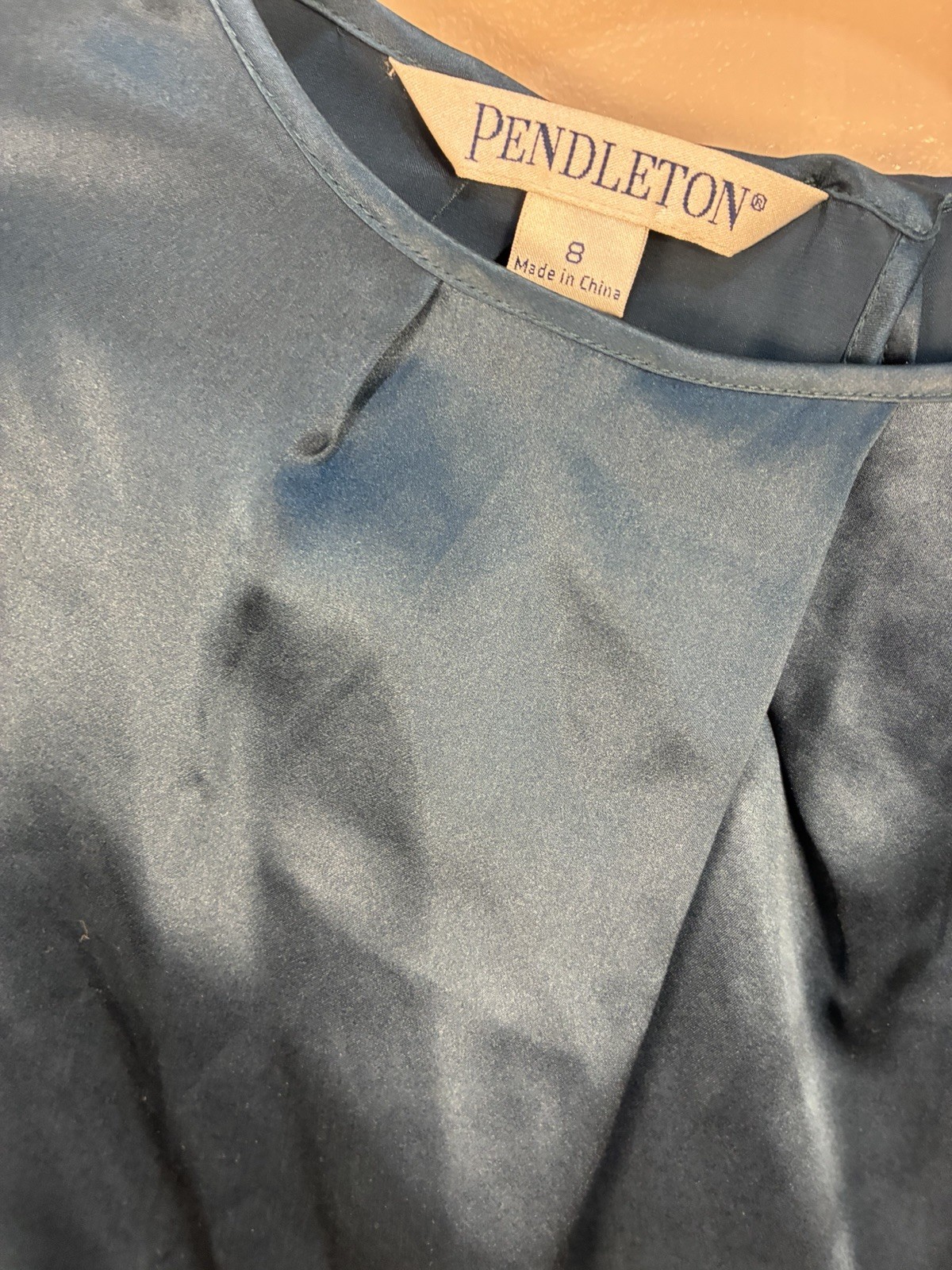 VTG Pendleton 100% Silk Pleat Front Blouse 8 Forest Green Long Sleeve