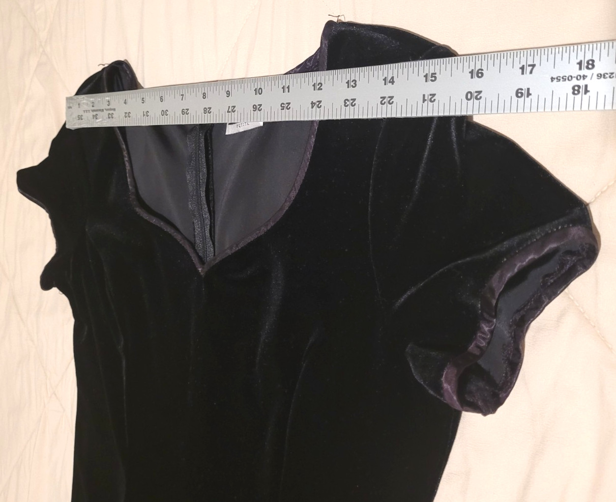 VTG 90s Robbie Bee Black Velvet Dress Cocktail Goth Whimsigoth Holiday Sz PS