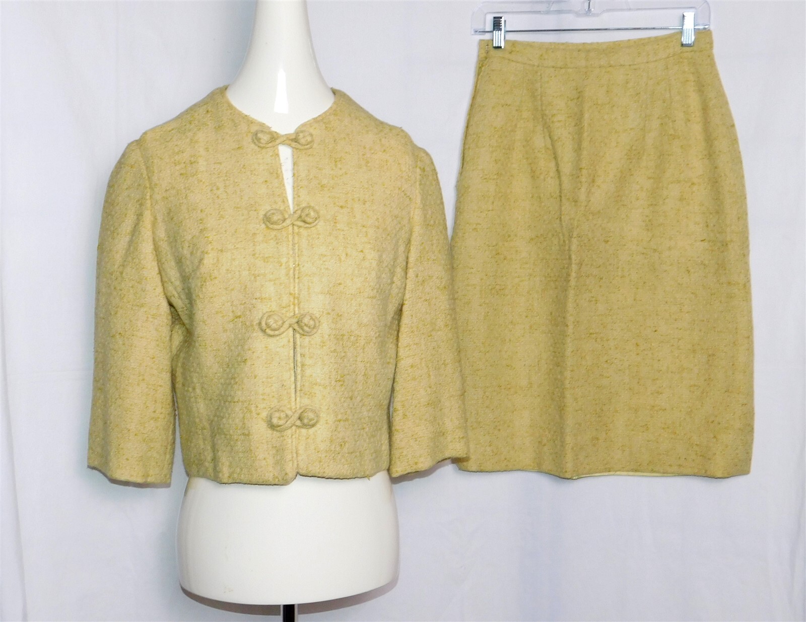 Vtg 2 Pcs MARSHALL FIELD & Company Devonbrook Look Daffodil Yellow Skirt Suit