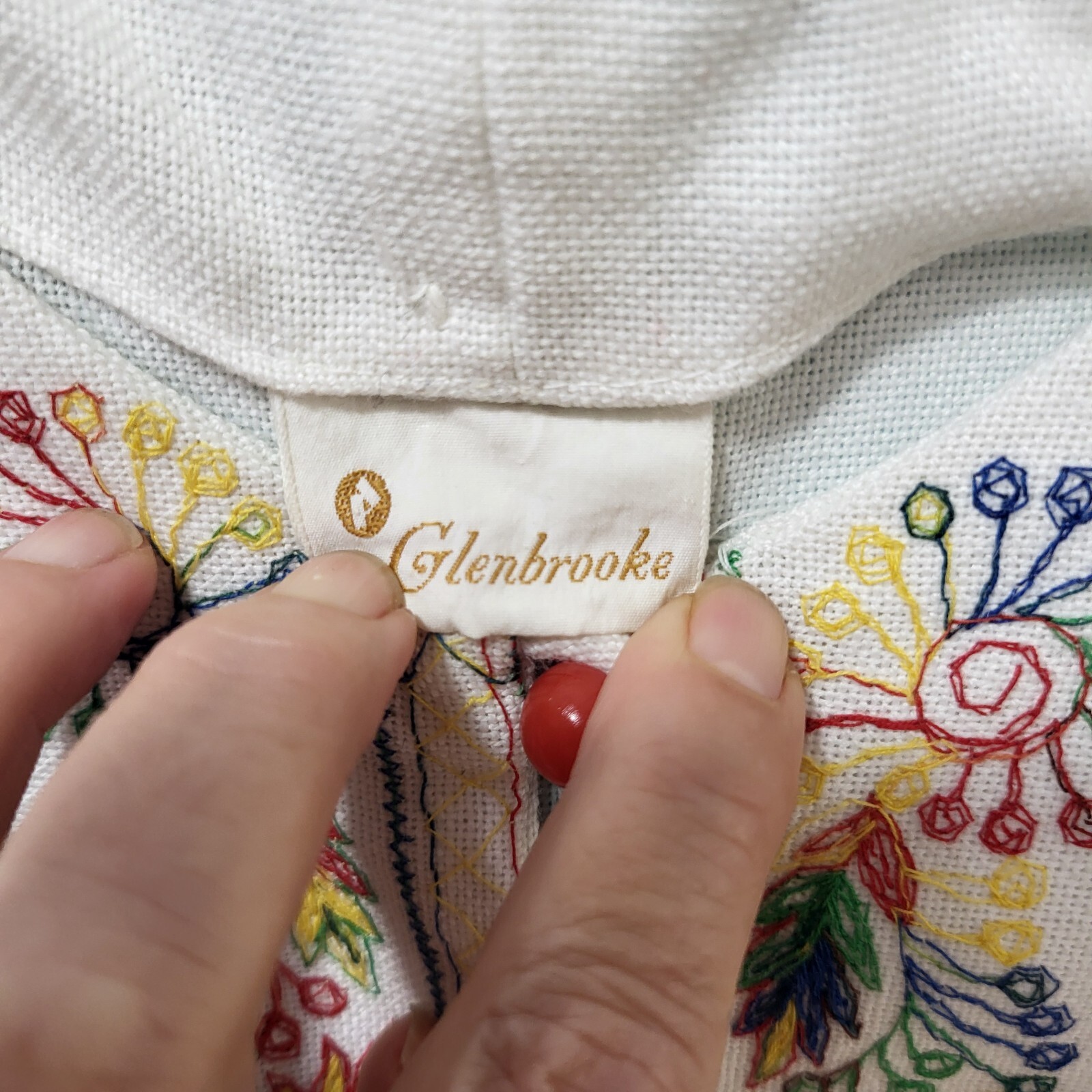 Vintage Glenbrooke Womens Dress White with Peacock Embroidered Neckline Button