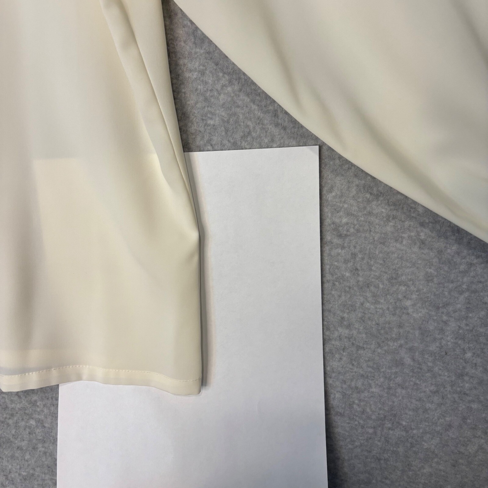 Koret Women&rsquo;s 16 Button Down Blouse Ivory Green Blue Hidden Button Vintage 80s