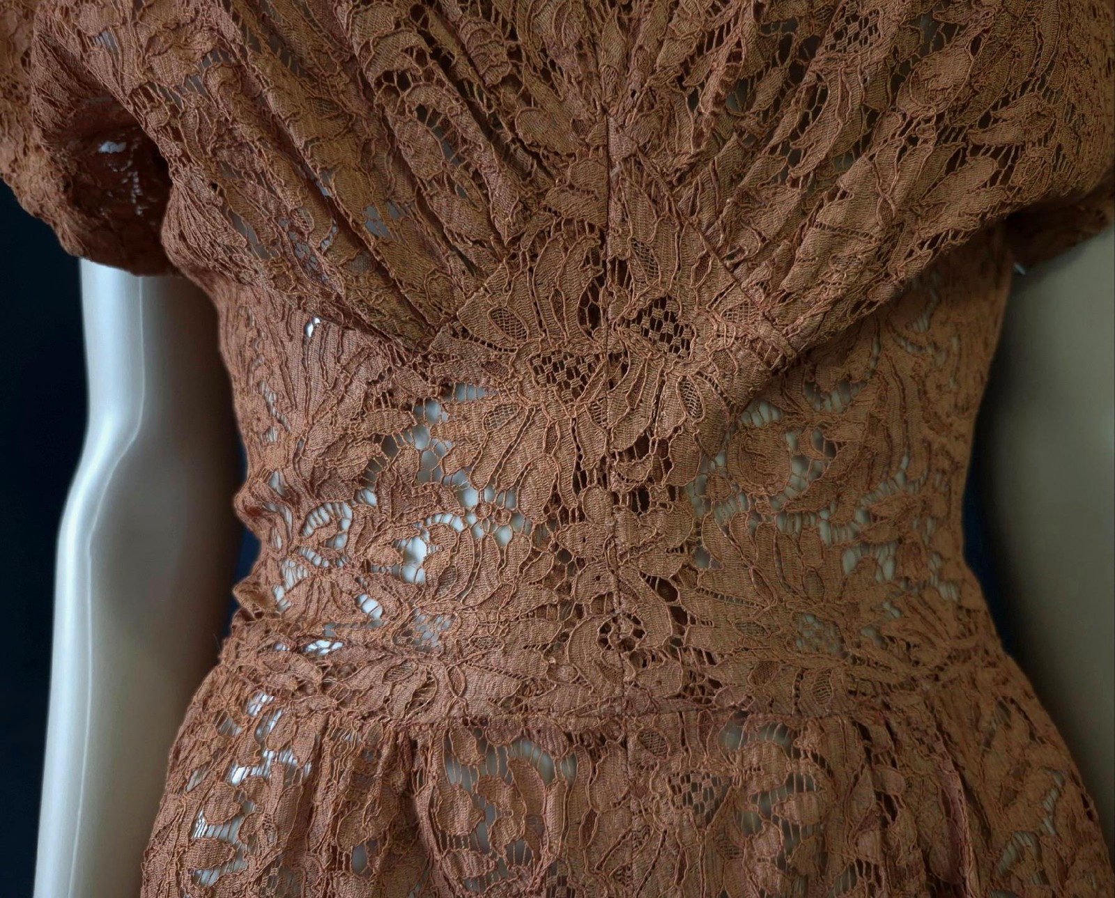 POST WAR 1940s 50s Vintage Sheer COPPER BROWN LACE A-line PARTY DRESS – S