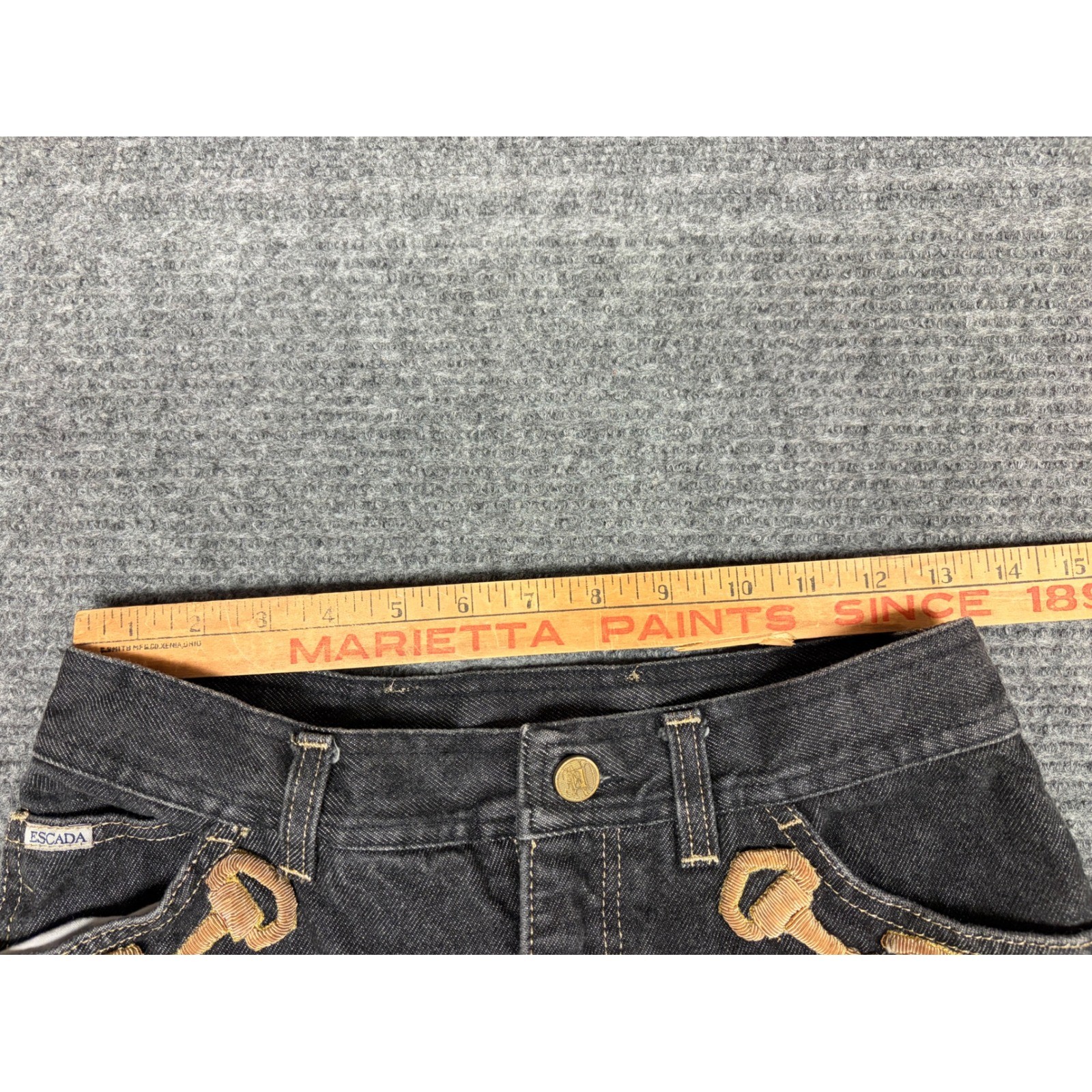 Escada Margaretha Ley Vintage Dark Western Horseshoe Embroidery Jeans 26×27