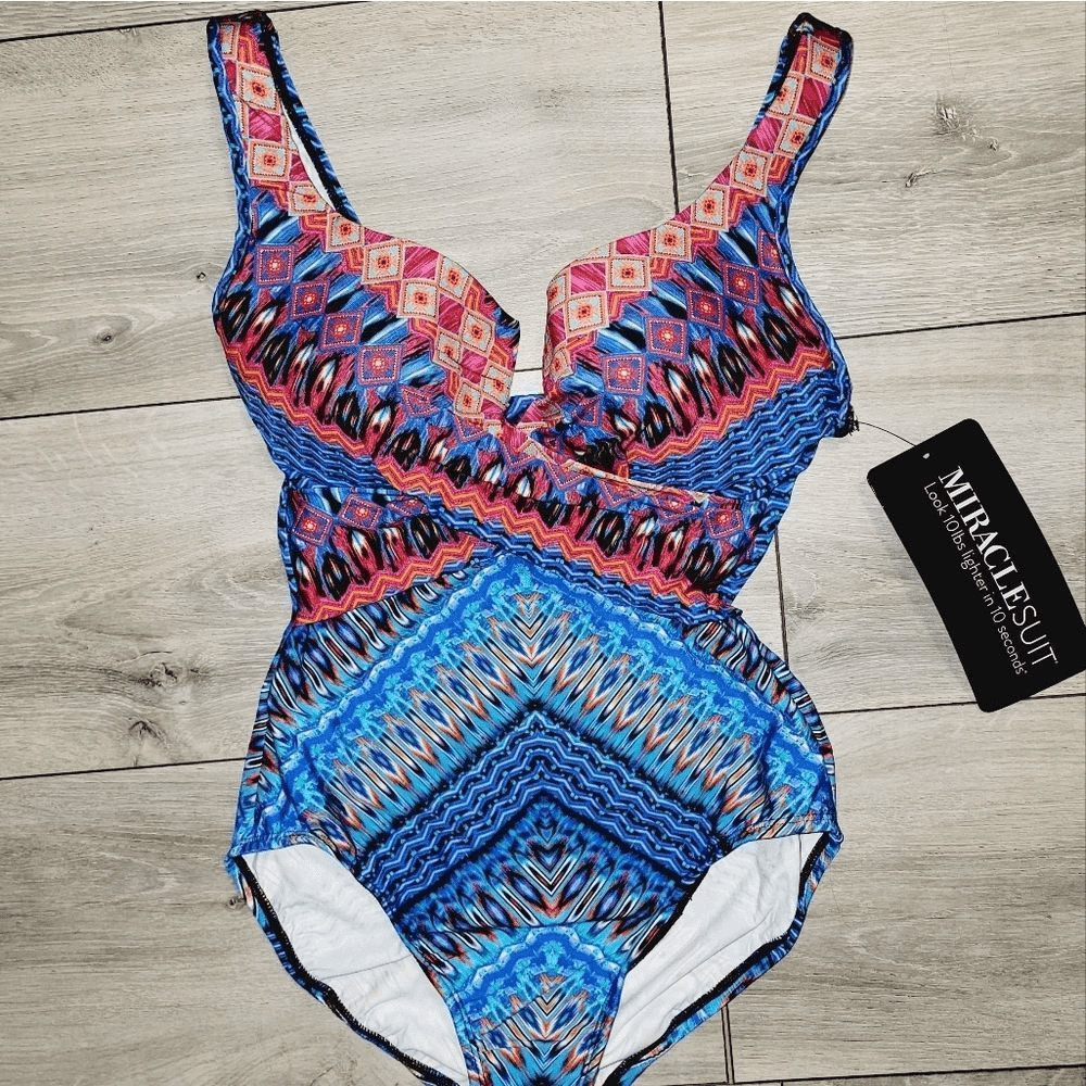 2023 Arrival Miraclesuit Casablanca Criss Cross Escape Sz 10 women&rsquo;s swimsuit