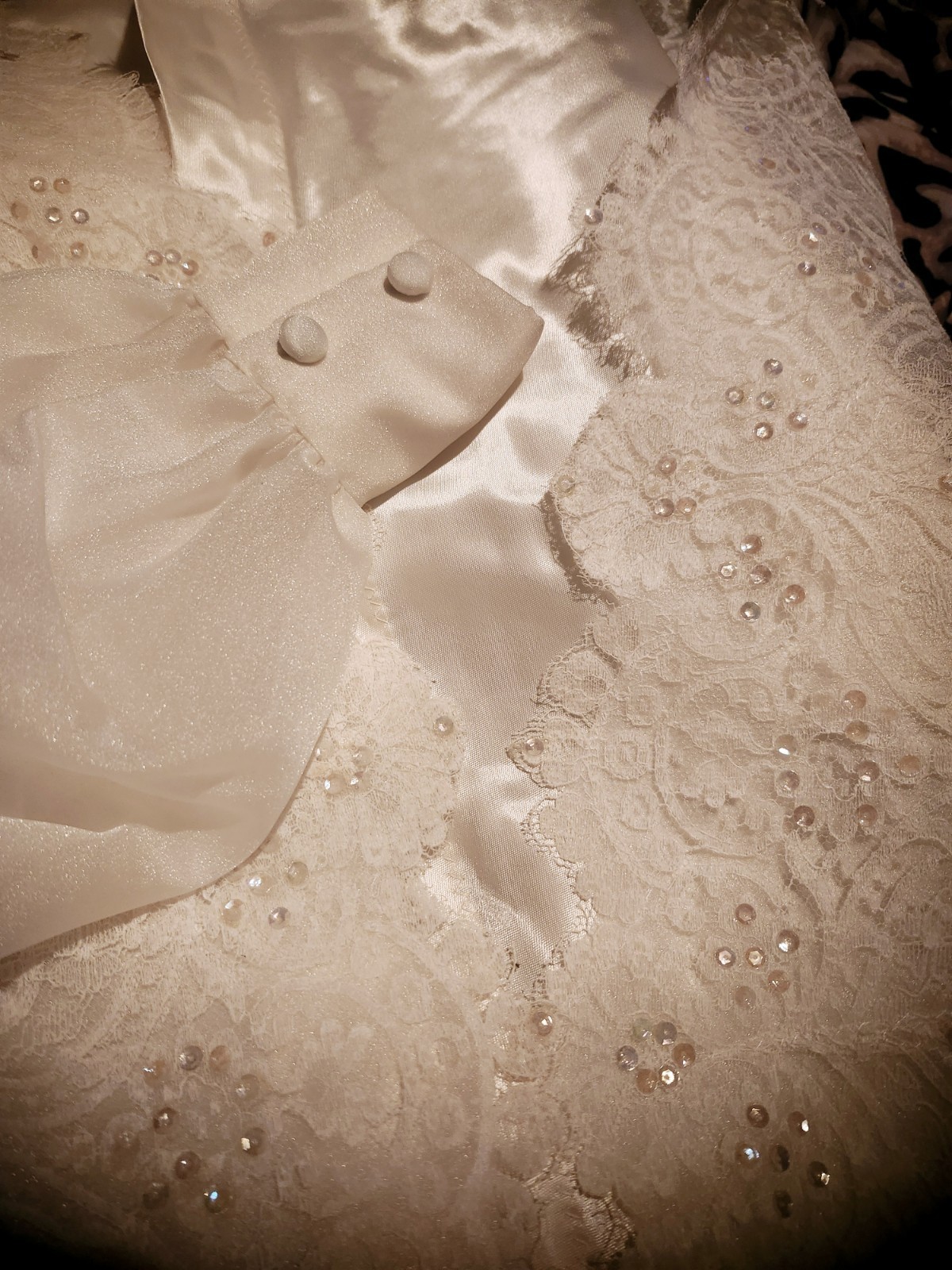 Vintage 70s Ivory Custom Hand Made Bridal Gown with Train