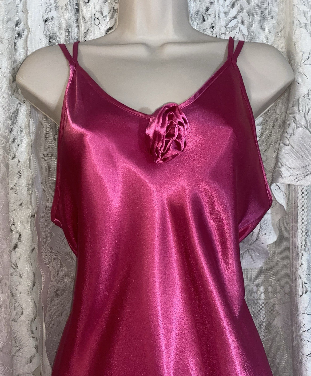 VTG SEXY M L Raspberry DEIDRE Satin Nightgown Negligee Gown w ROSETTE Hong Kong