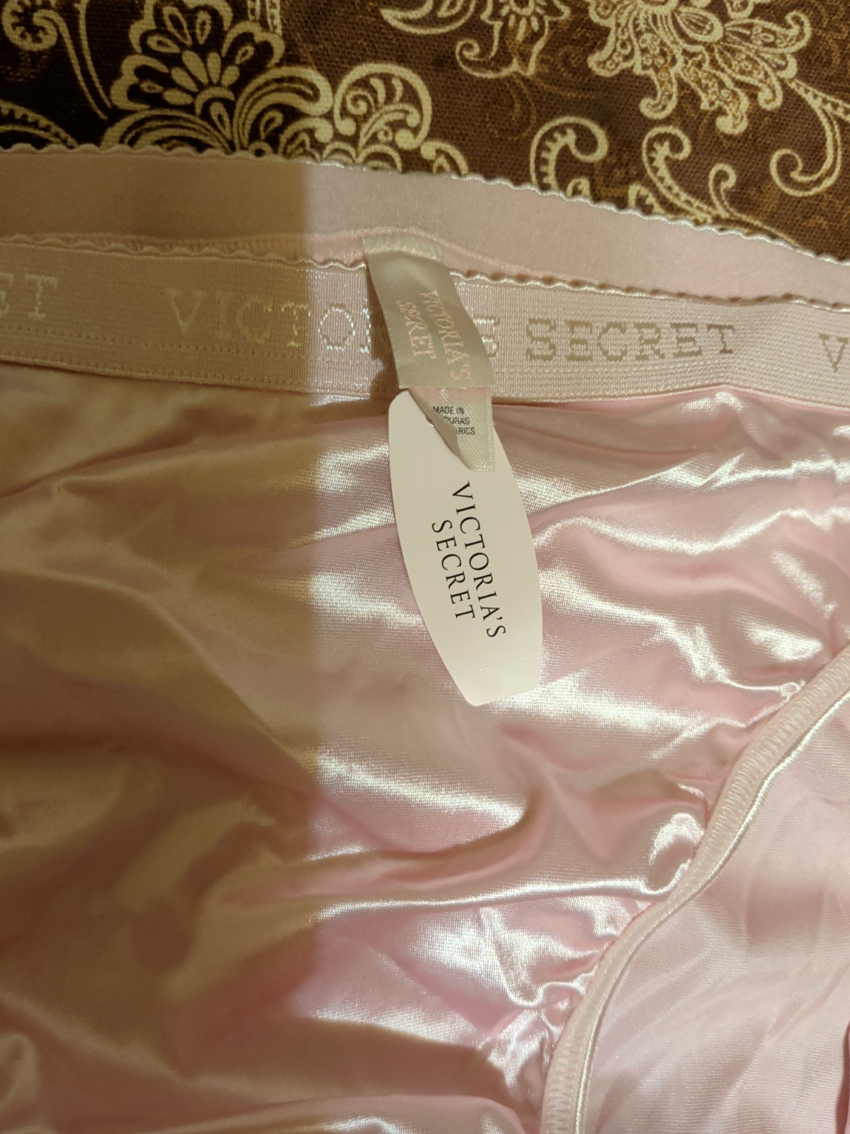 Vintage Victoria&rsquo;s Secret Satin Second Skin Signature Brief Panties Size Large