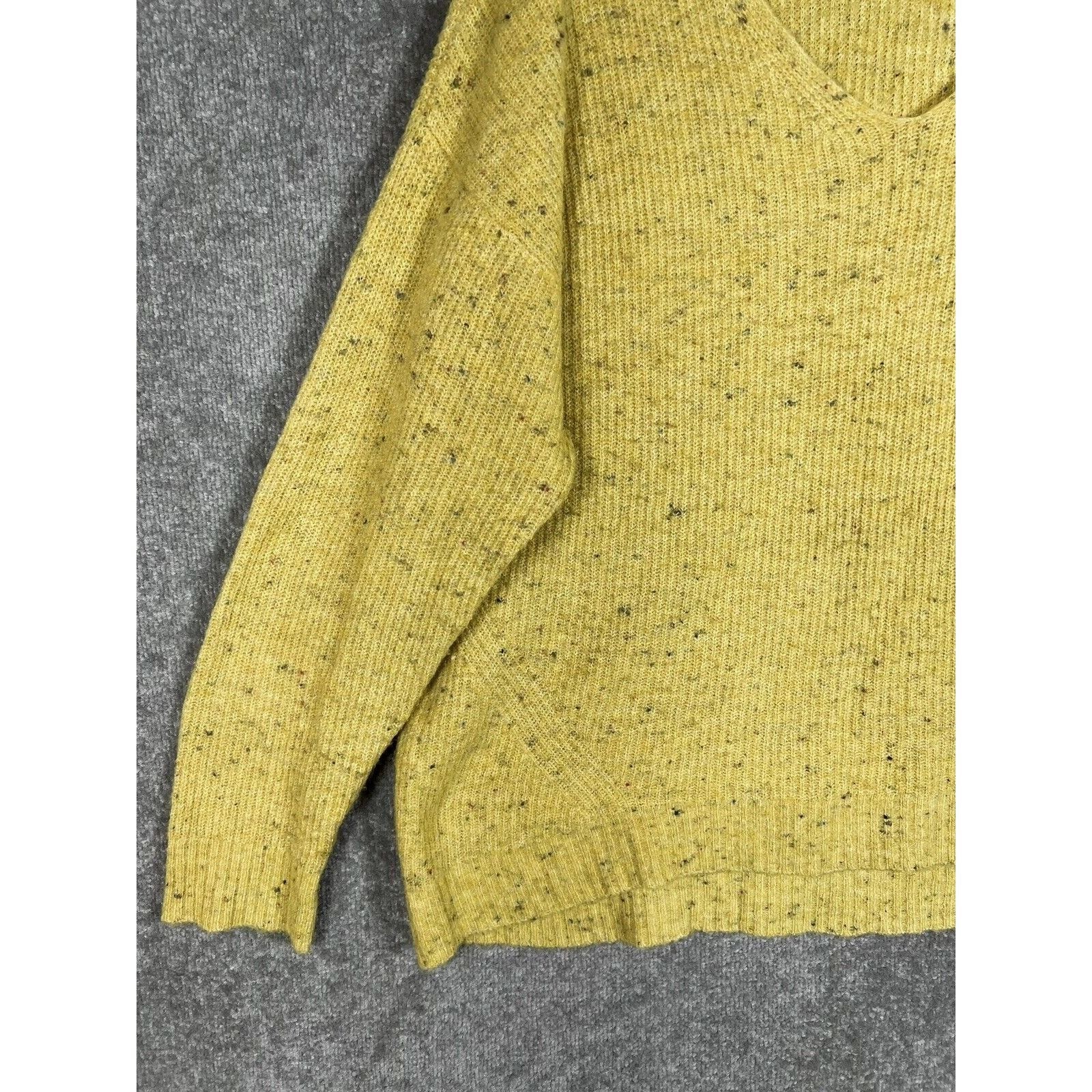 Old Navy Slouch V-Neck Pullover Sweater Womens Size XL Squash Yellow Confetti