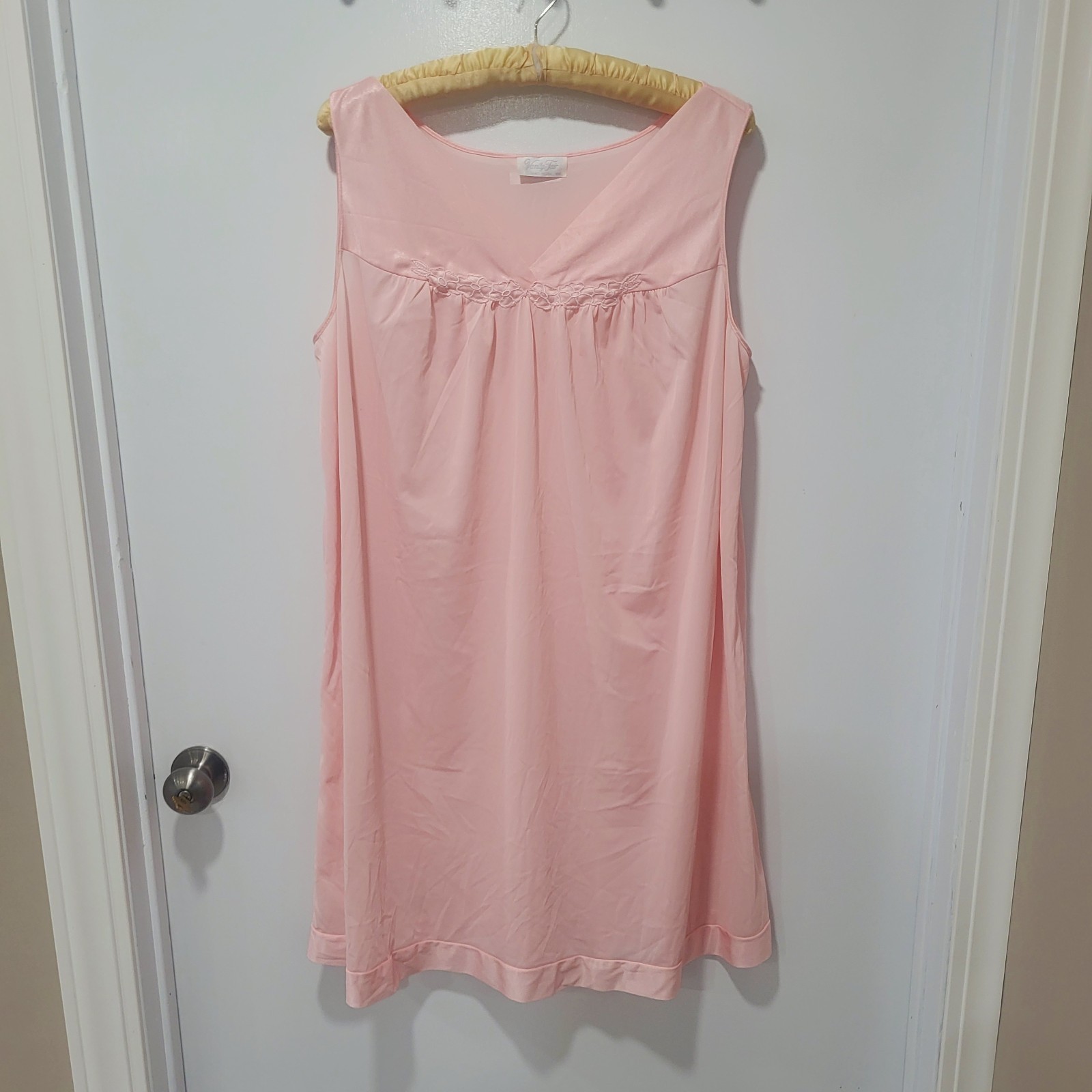 Vintage Vanity Fair Nightgown Baby Pink Nylon XXL Made In USA 1980s