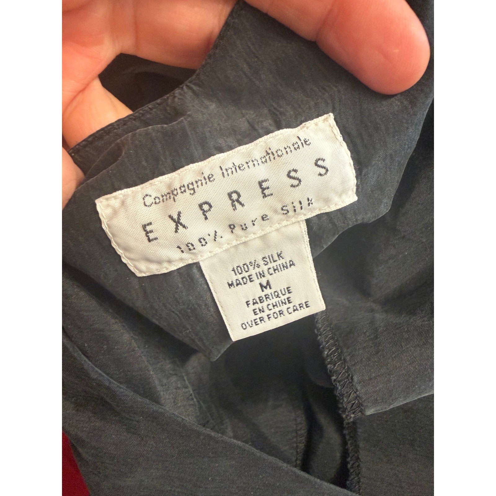 Express Tank Top Womens Medium Black Vintage 100% Silk V-Neck Sleeveless Blouse