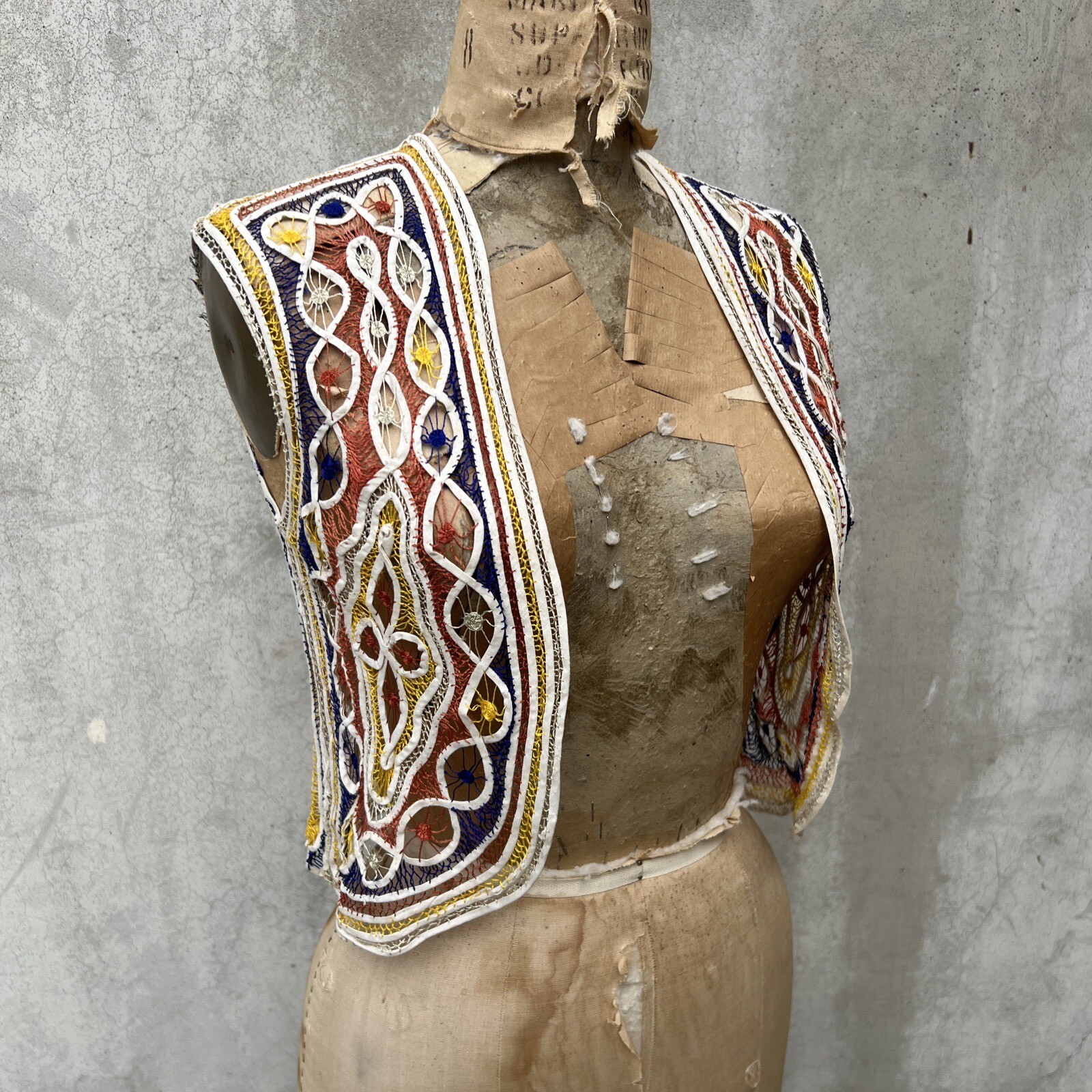Vintage 1930s Colorful Embroidered Spider Web Lace Blouse Vest Dress Top Shirt