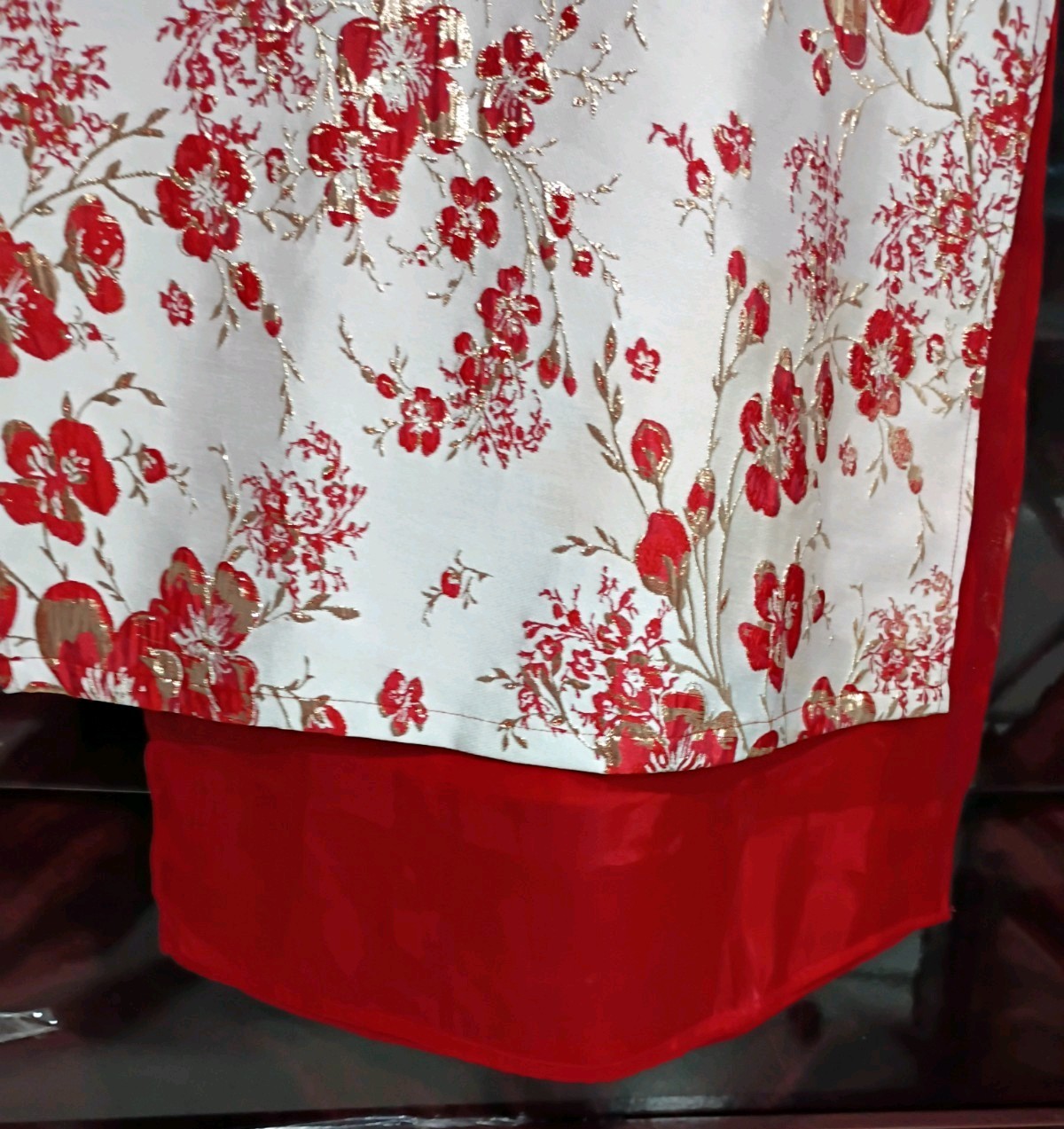 Vietnamese Áo dài Dress Ft Red Sheer Puffed Sleeves & A Floral Pattern Size S-M