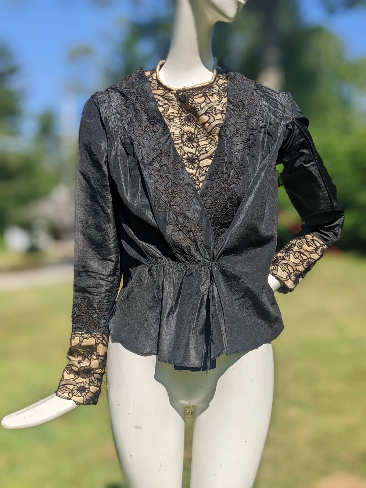 EDWARDIAN BLACK SILK TAFFETA JACKET W EMB FLORAL CUTOUT BLACK CHIFFON
