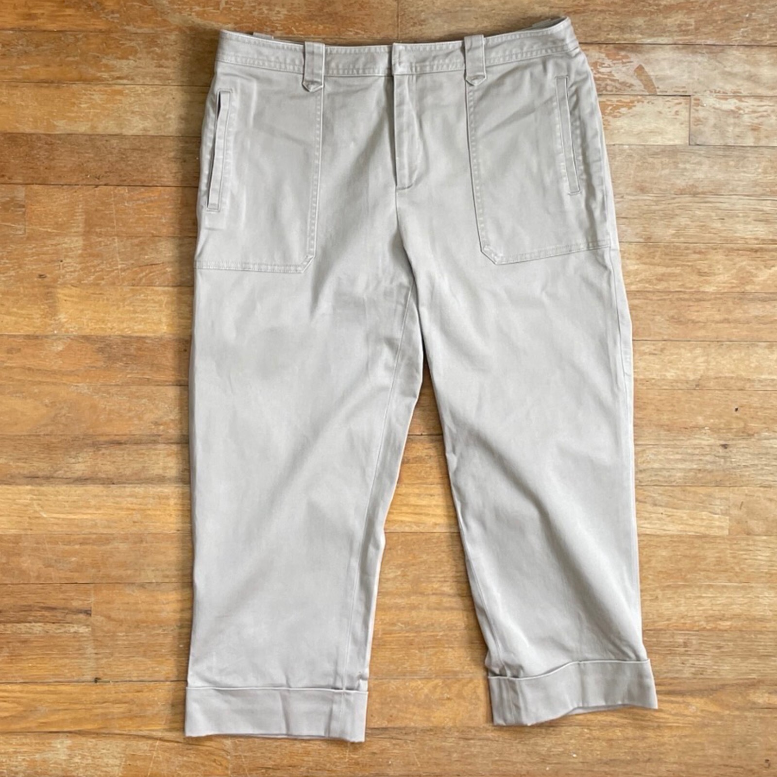 Vintage Khaki Capri Pants Size Large 31&Prime; Waist 1990s Twill Cotton Cropped Capris