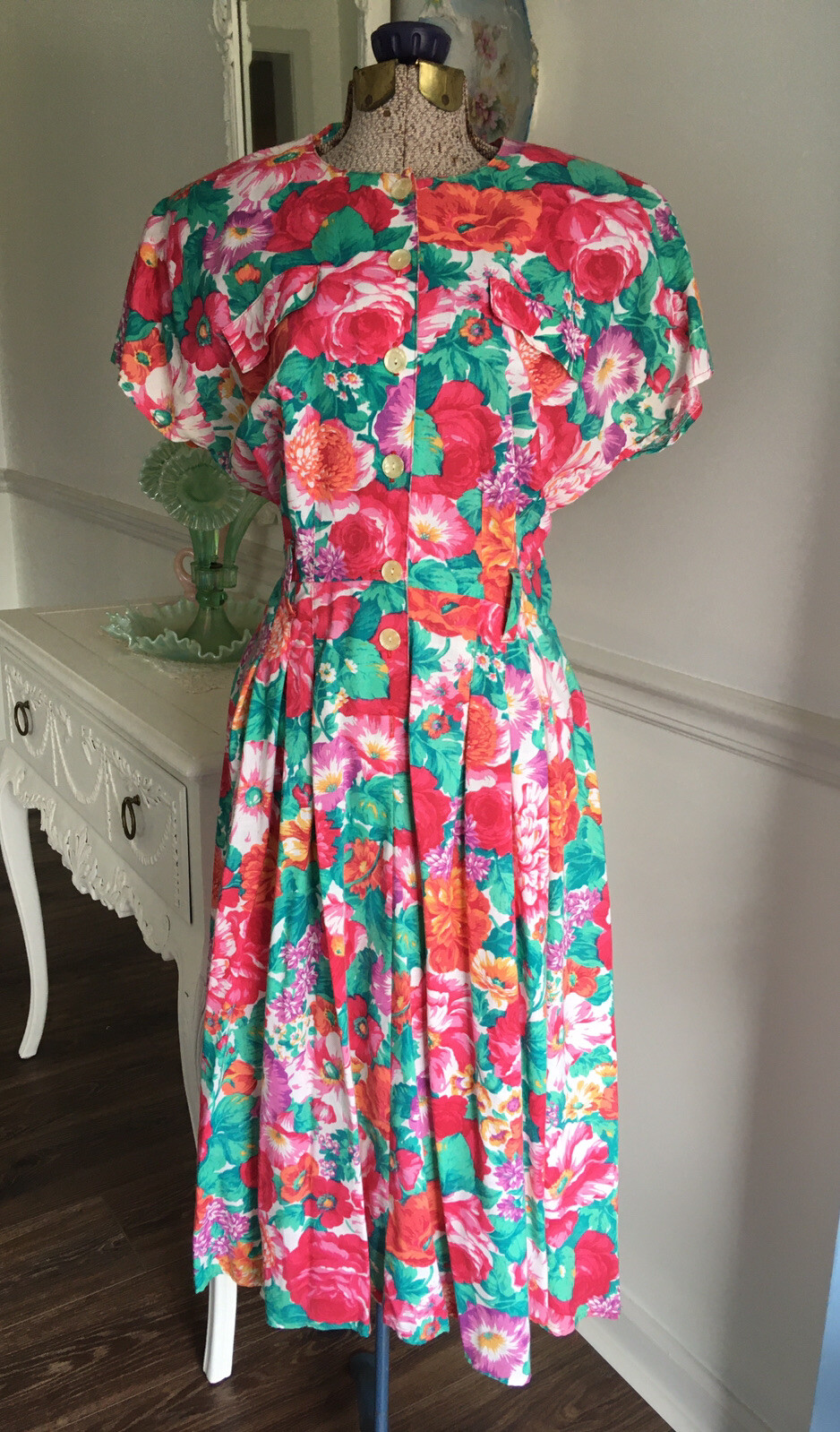 Vintage Stuart Alan 1980s 90’s BOLD FLORAL Bouquet Shirt DRESS 1940’s Flare MIDI
