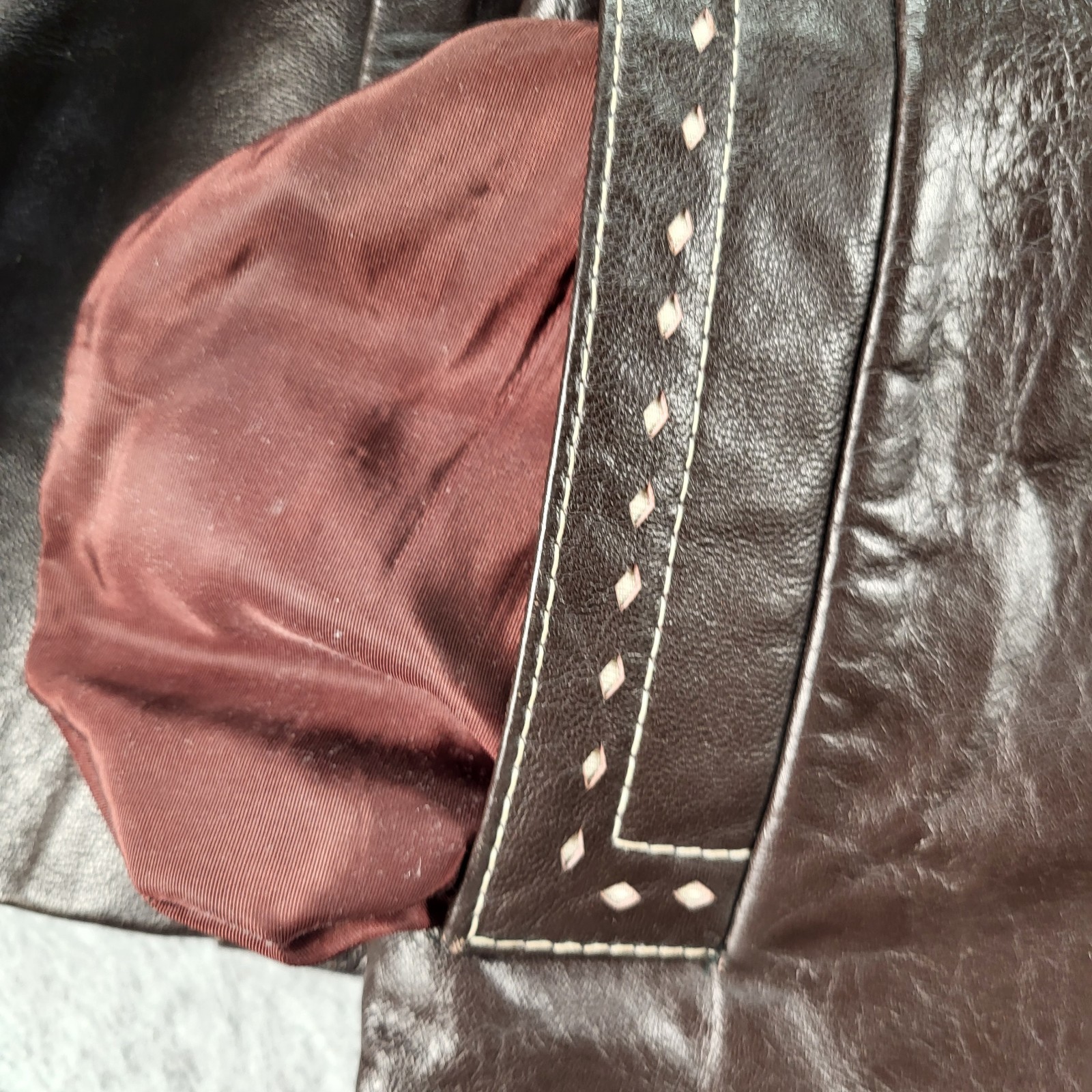 Dan Di Modes Belted Brown Leather Trench No Size Tag Distressed Spots Vintage