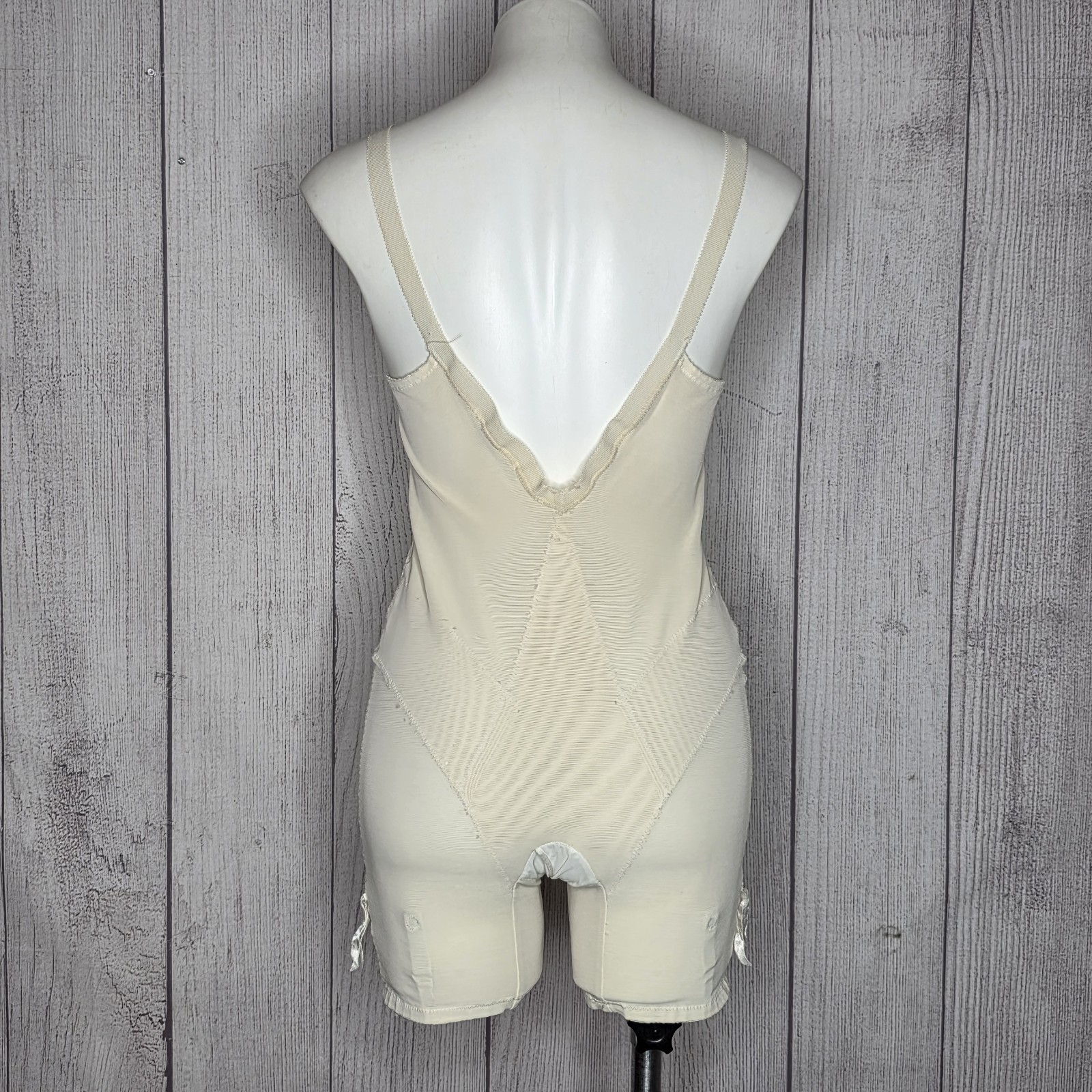 Vintage Montgomery Ward Long Leg Shapewear Body Briefer Garter Tabs Size 38