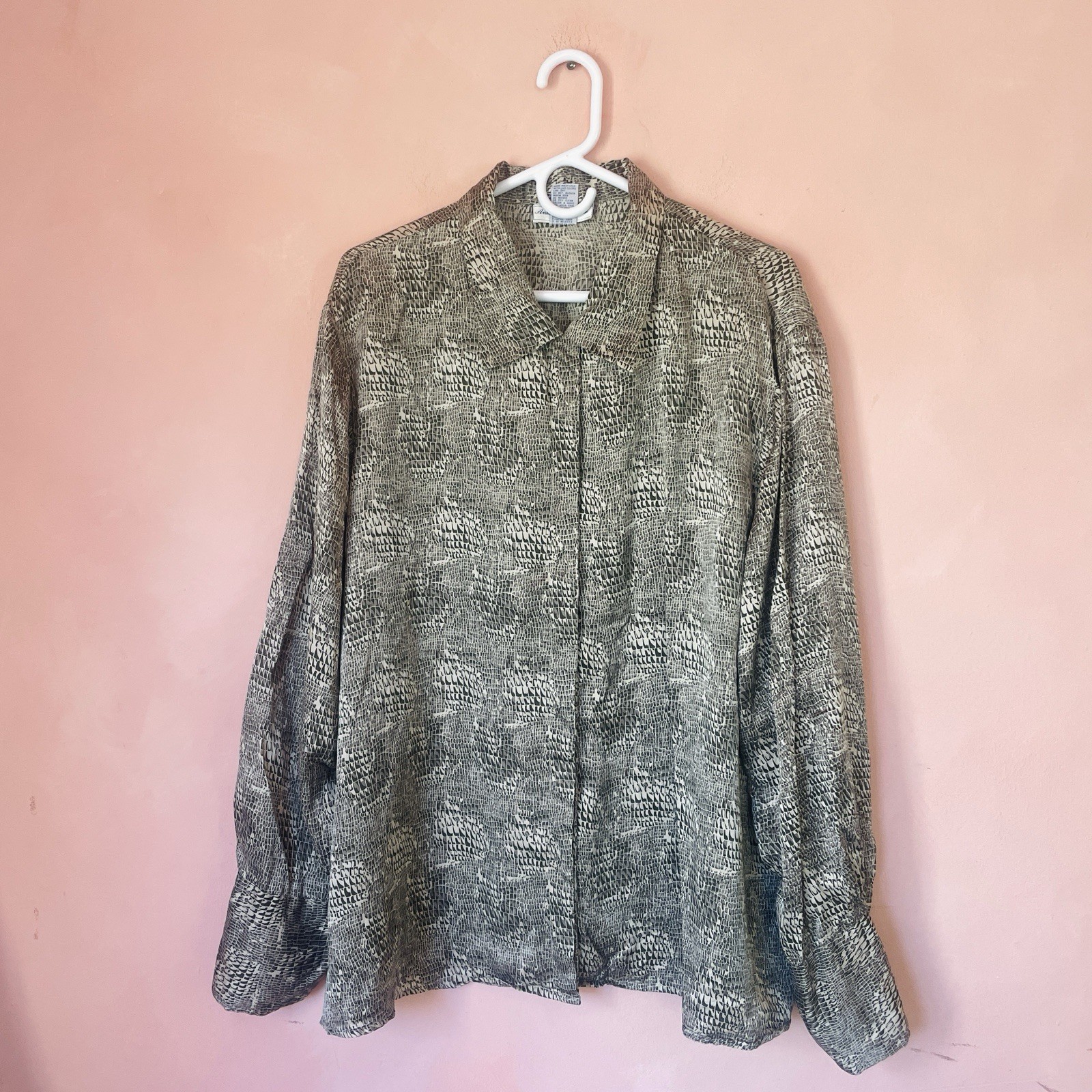 Vintage 100% Silk Snake Skin Button Up Blouse Women&rsquo;s 3XL 90s Animal Print 1990