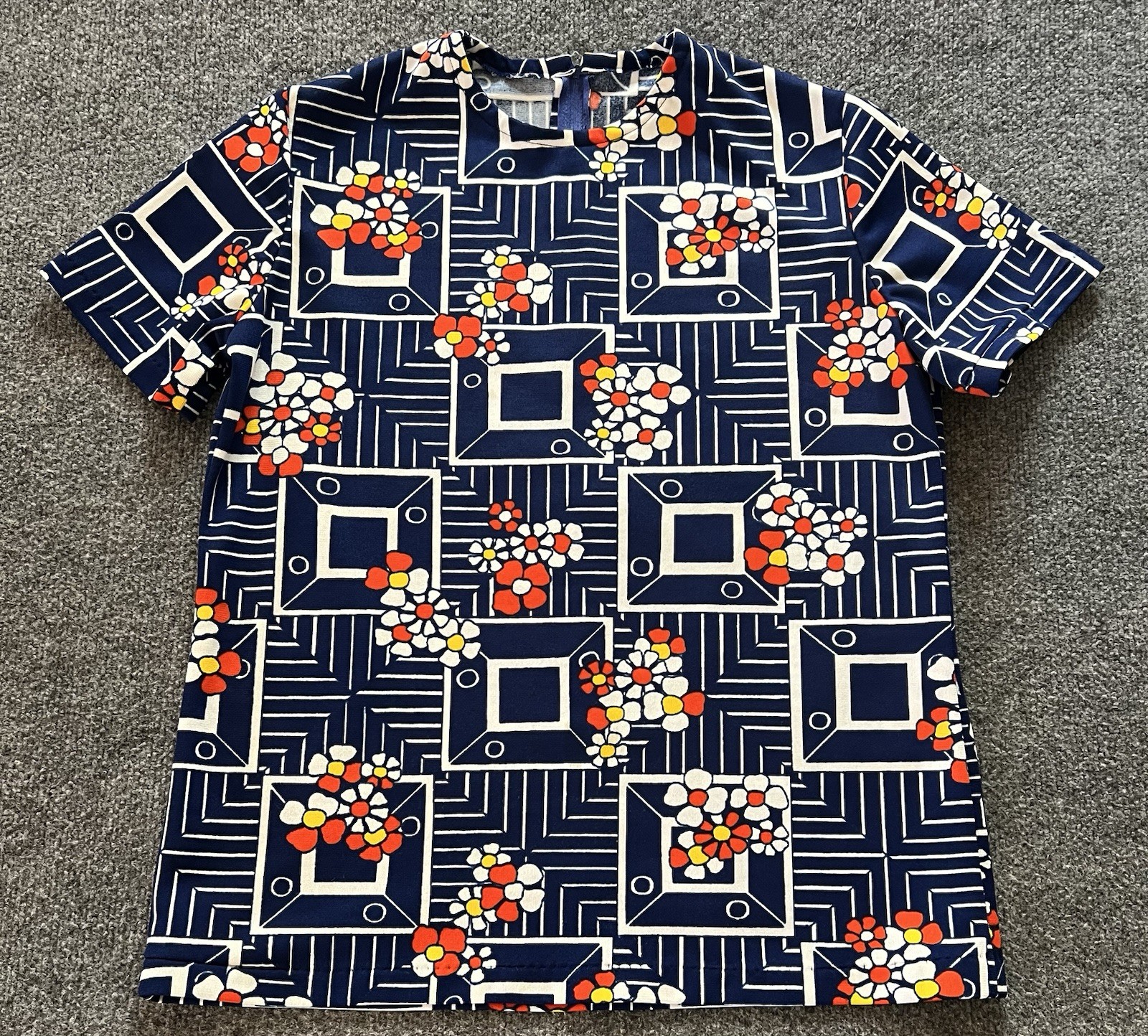 Vintage 70s Floral Geometric Tunic Top Mod Polyester Quarter Zip Women M/L